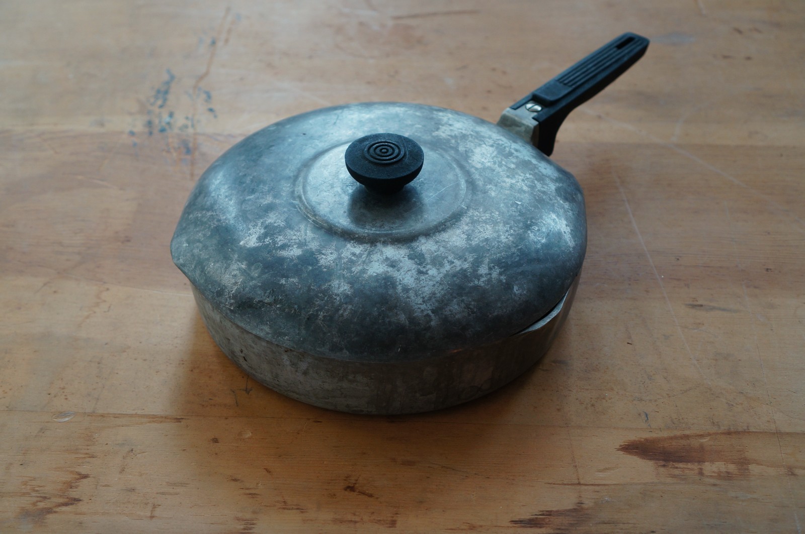 Wagner Ware Magnalite 4508P Vintage Aluminum Saute Pan with Original Lid