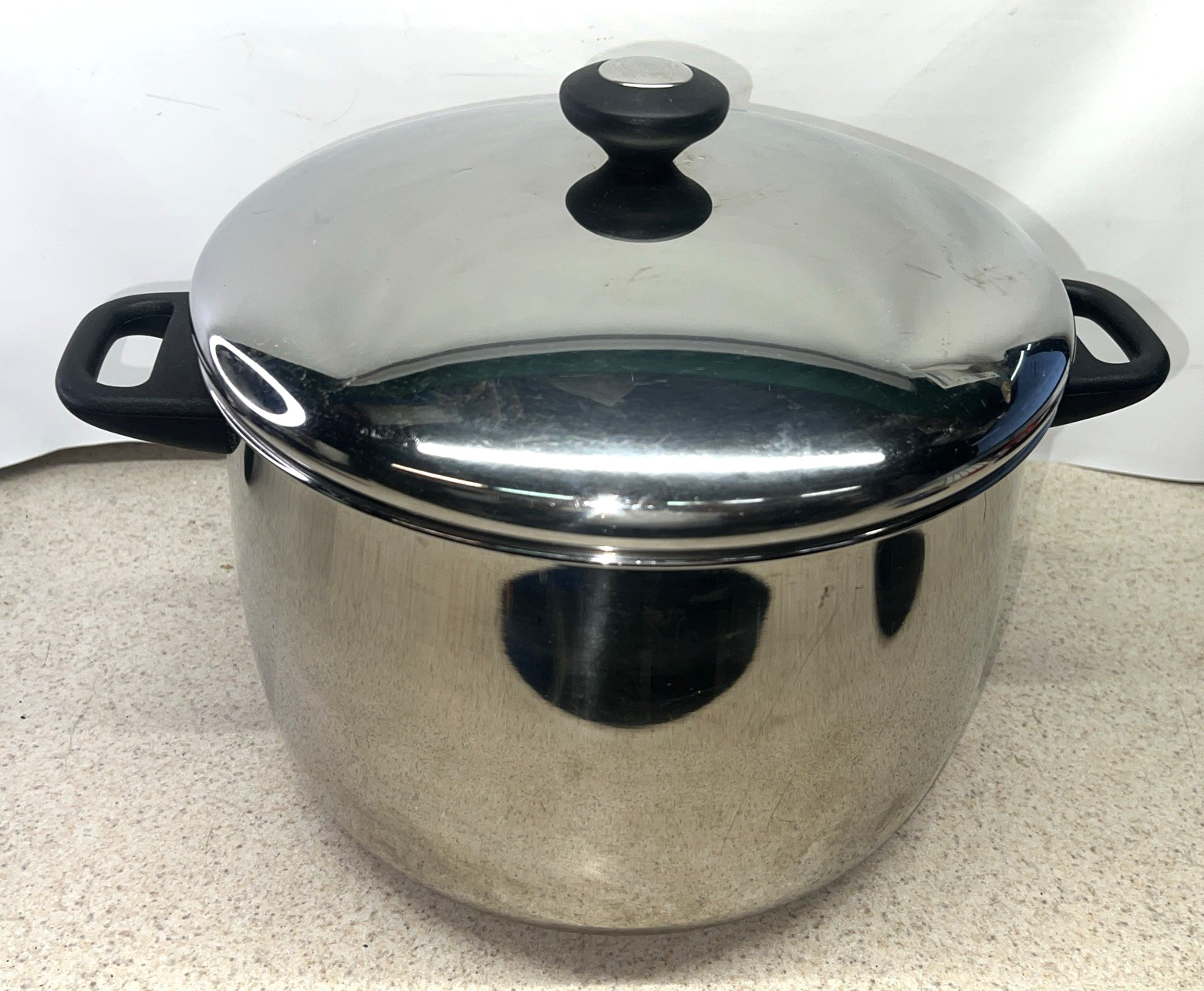 Tools of the Trade 12 Quart Stockpot with Lid
