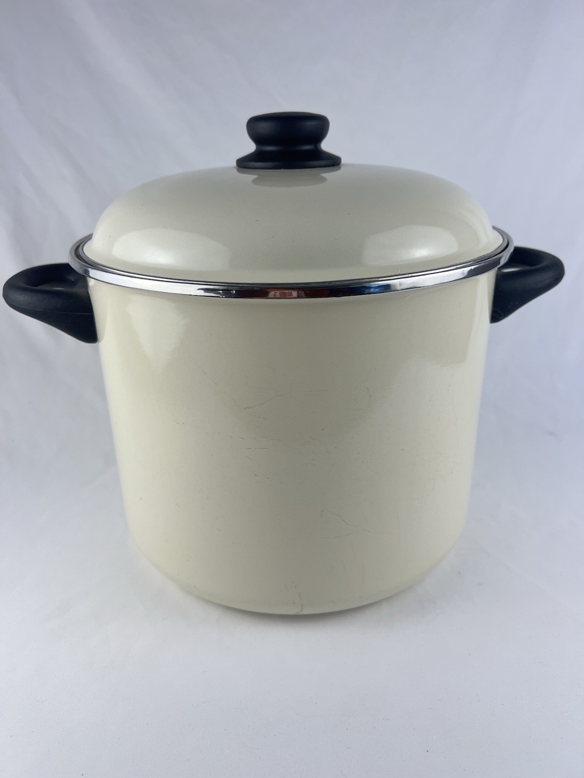 9 Quart Enamel Coated Pot Megaware Made In Spain MEDITERRANEAN GOLD