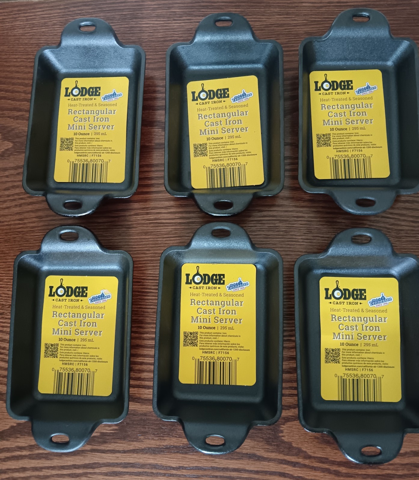 6 Lodge Cast Iron Mini Servers USA Great for the grill/oven to table Preseasoned