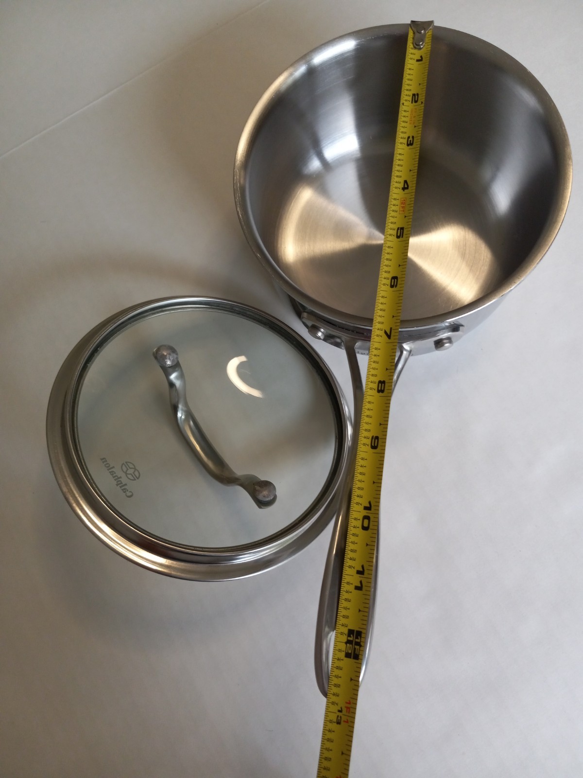 Calphalon 1.5 Qt/1.4L Stainless Steel Saucepan 87012 with lid. Nice Condition.