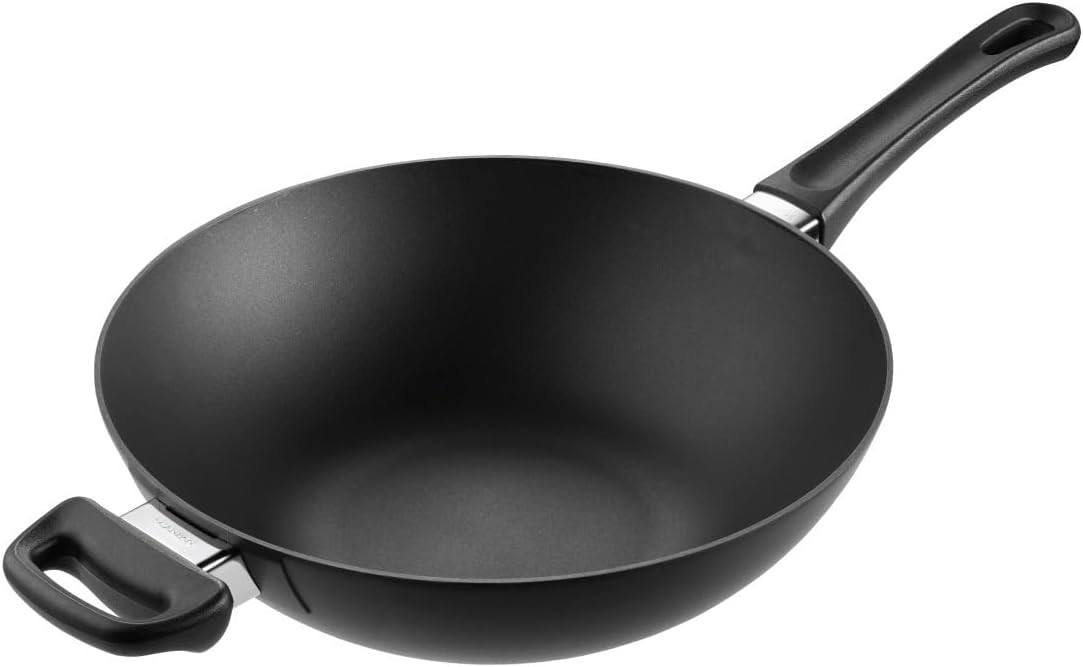Classic 11 Inch Wok
