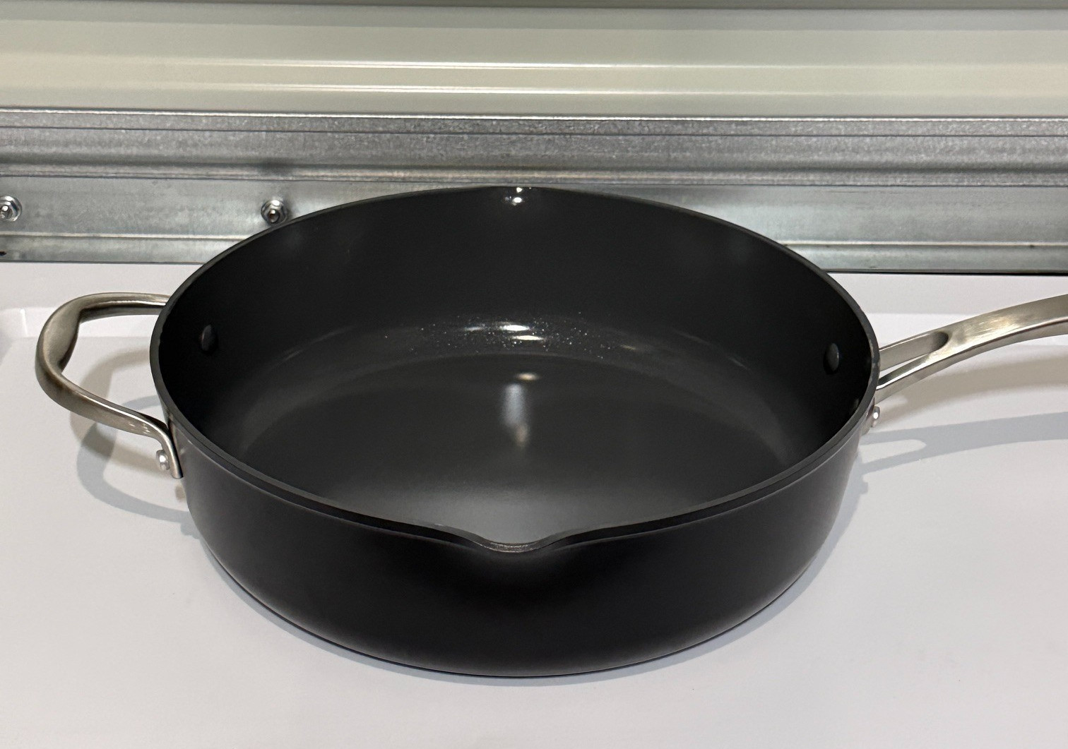 Tramontina 12 Piece Ceramic Non-Stick Pots Pans Cookware Set 2 Utensils Display