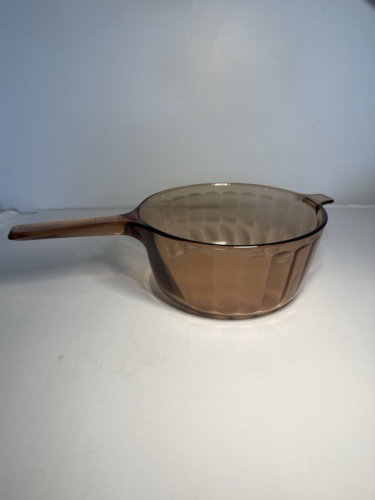 Vintage Corning Vision Ware 2.5 L Amber Ribbed Glass Pot Sauce Pan