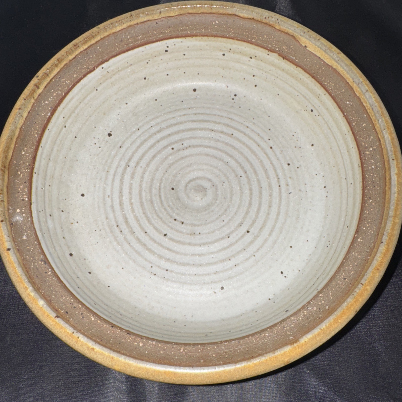 Signed Hand Made HAND PAINTED CERAMIC BOWL & TANGENE Please See Photos