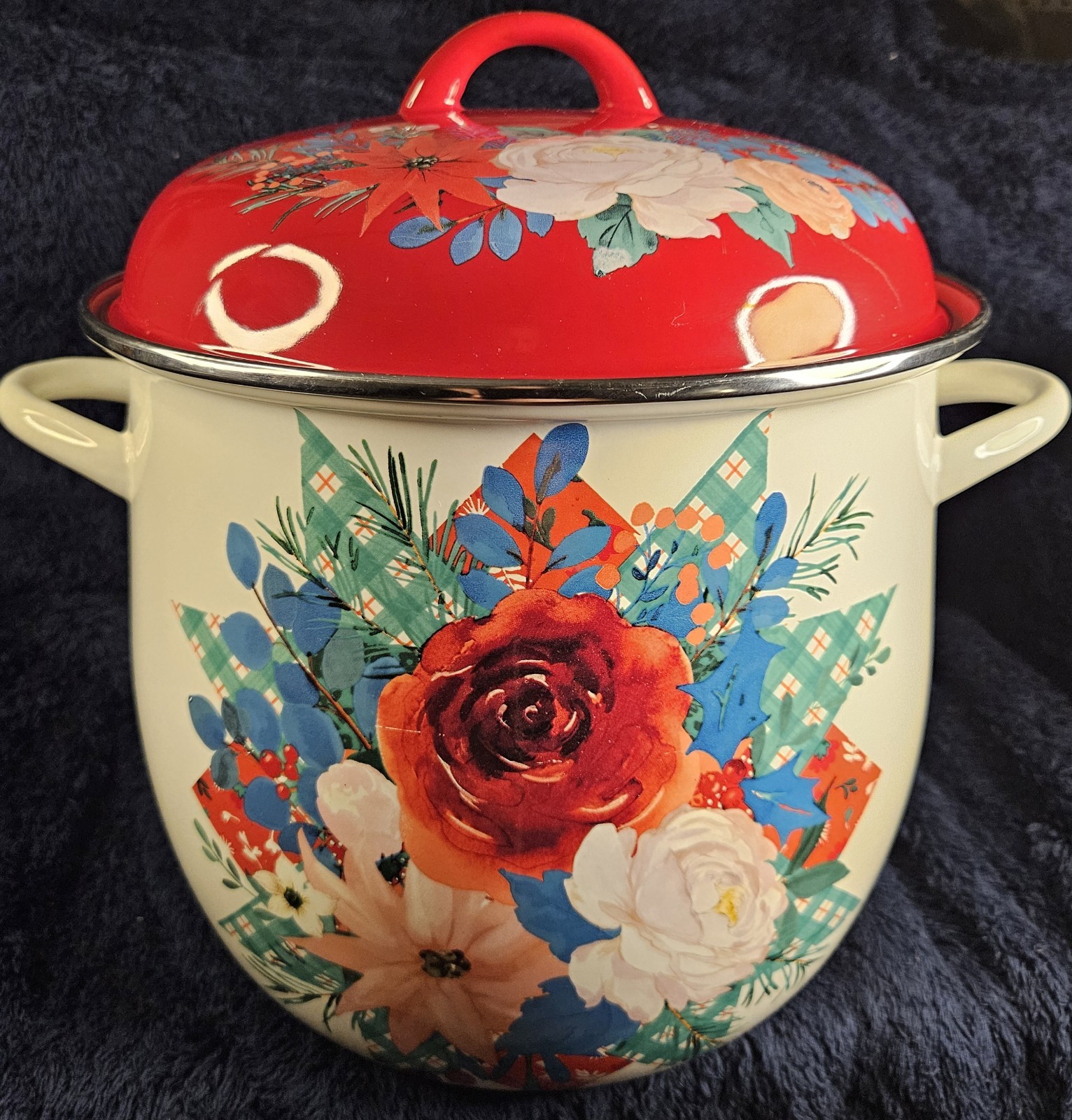 Pioneer Woman Floral Enamel on Steel Stockpot with Lid, Double Handle, Cream Red