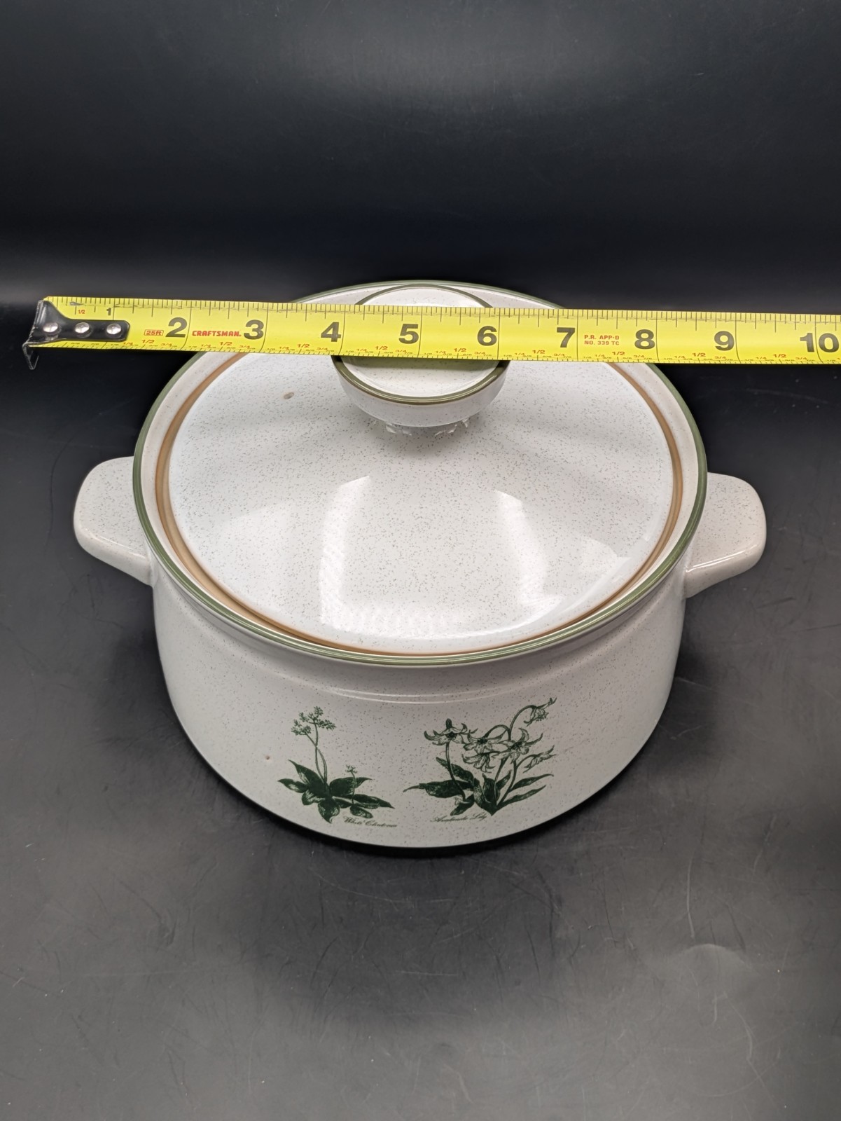 Noritake Stoneware Green Mountain Flowers 8343 Bean Pot 8″ x 6″