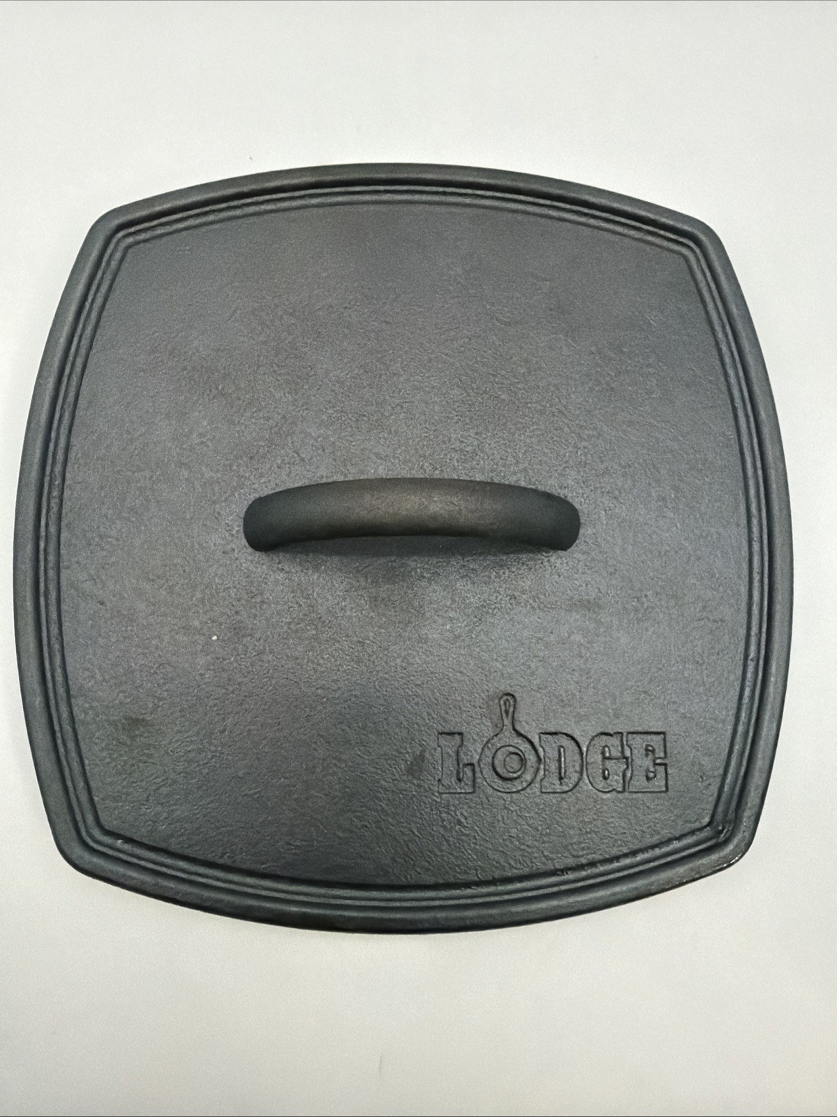 LODGE Flat Cast Iron Grill Burger Panini Press Black Square 8.25” Seasoned