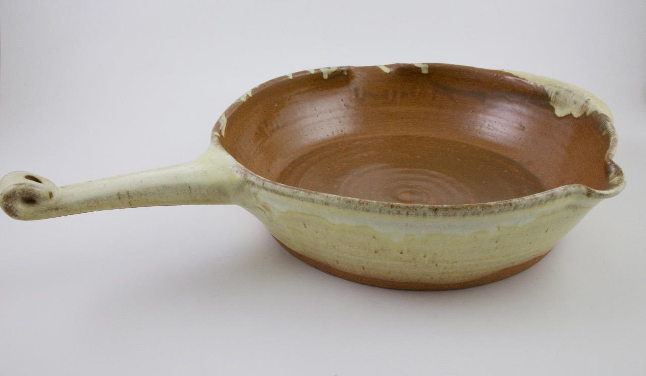 The Pottery Works Flameware Spouted 12″ Skillet Terry Silverman Fitzwilliam NH