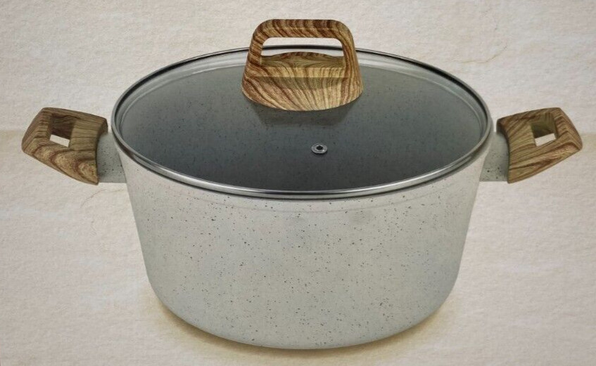 Earth Elements 4 Quart Stock Pot w/ Lid, Two Handles Cream, Gray Speckle EE24C01