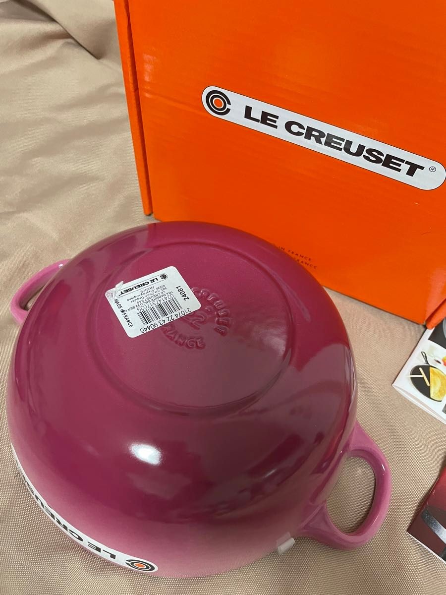 Le Creuset Marmite 22cm 2.6L Berry Pink Soup Pot Black Matte Enamel Cast Iron