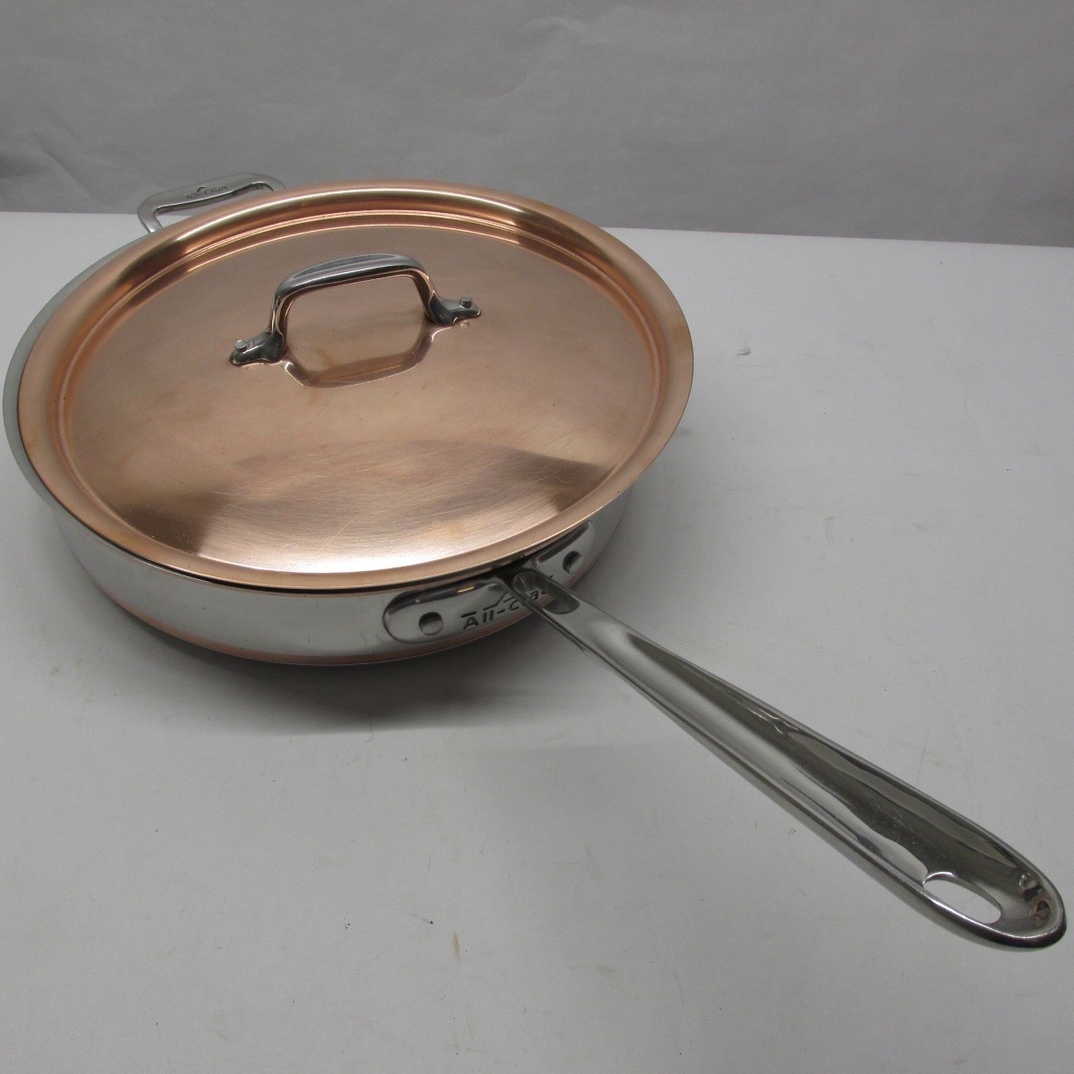 All-Clad Williams Sonoma 11″ Copper Core 3 Quart Saute Pan helper handle lid D41