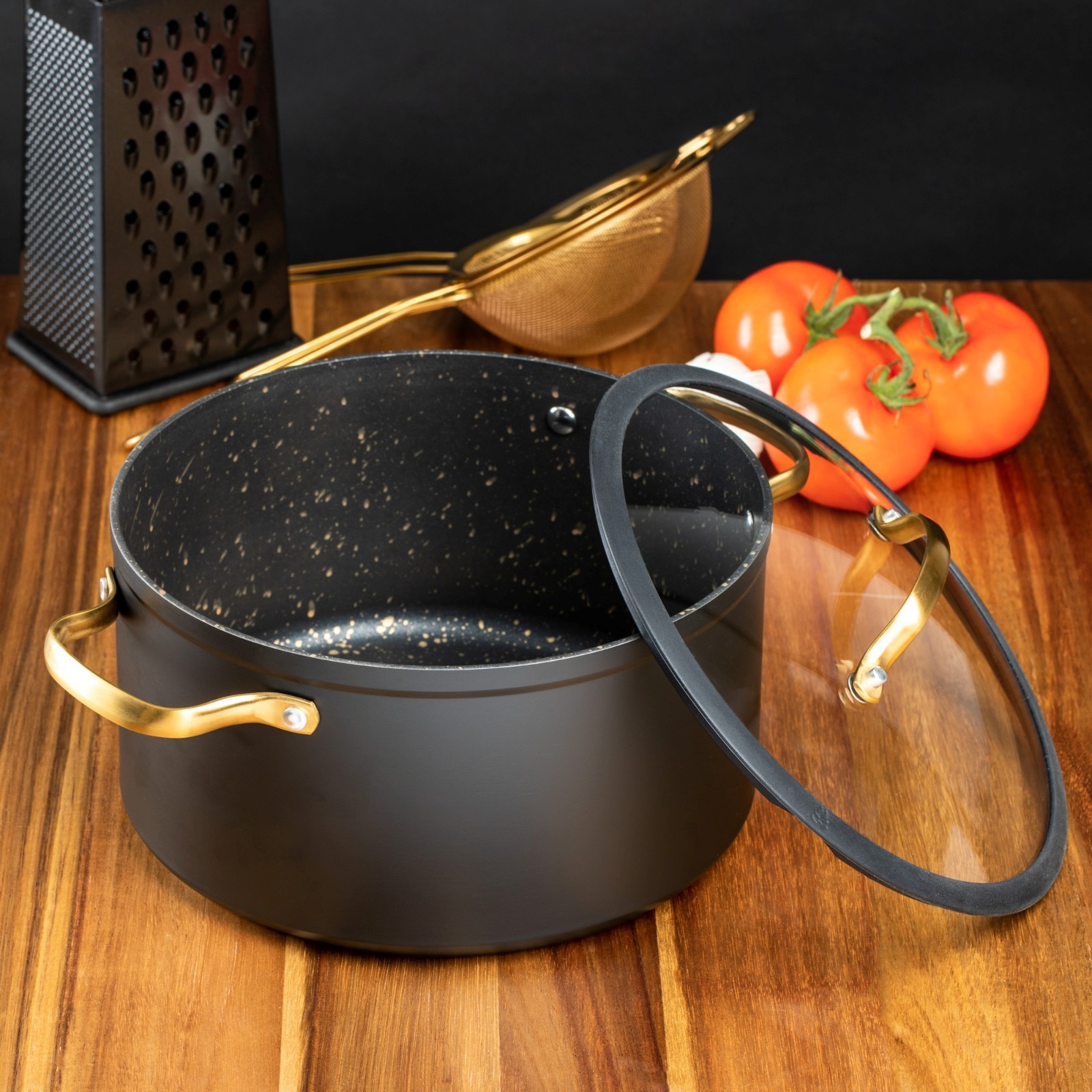 Thyme & Table 5 Qt Non-Stick Stock Pot with Glass Lid in Black & Gold, Signature
