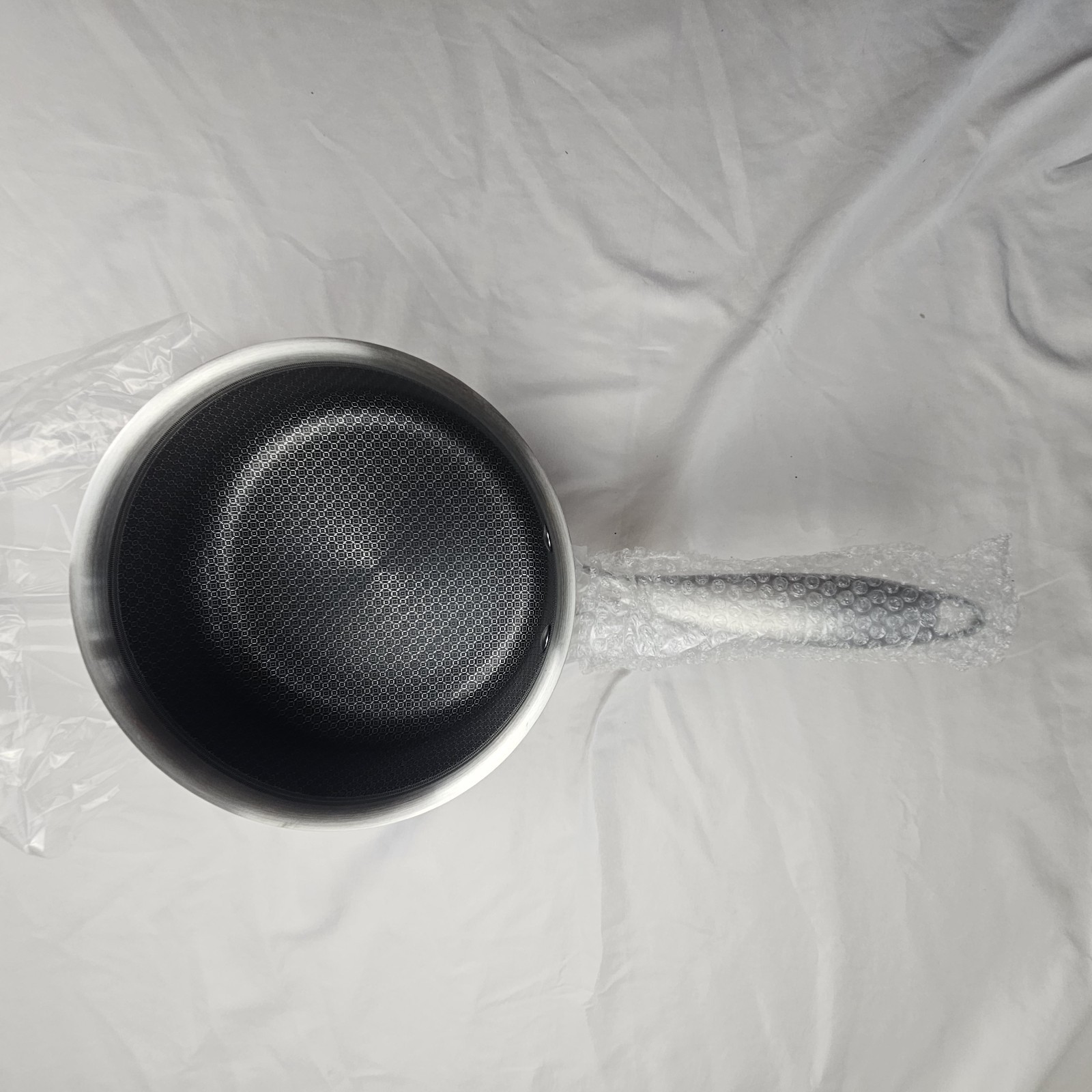 Servappetit 3QT Hex Lined Saute Pan With Lid 11 inches Diameter WP286