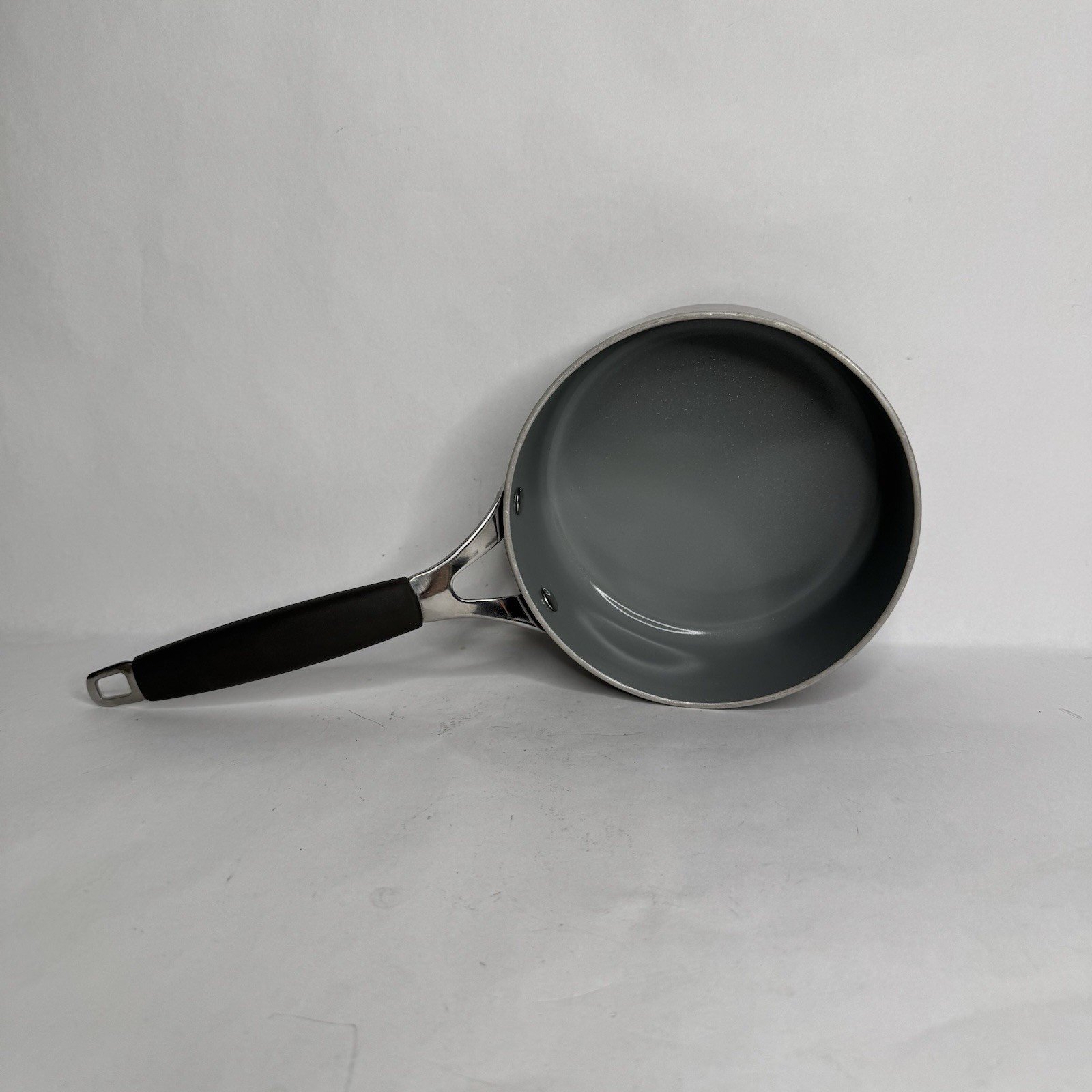 Food Network Non-Stick Ceramic Coated 1.5 Quart/1.4 Liter Pot with Lid Graphite