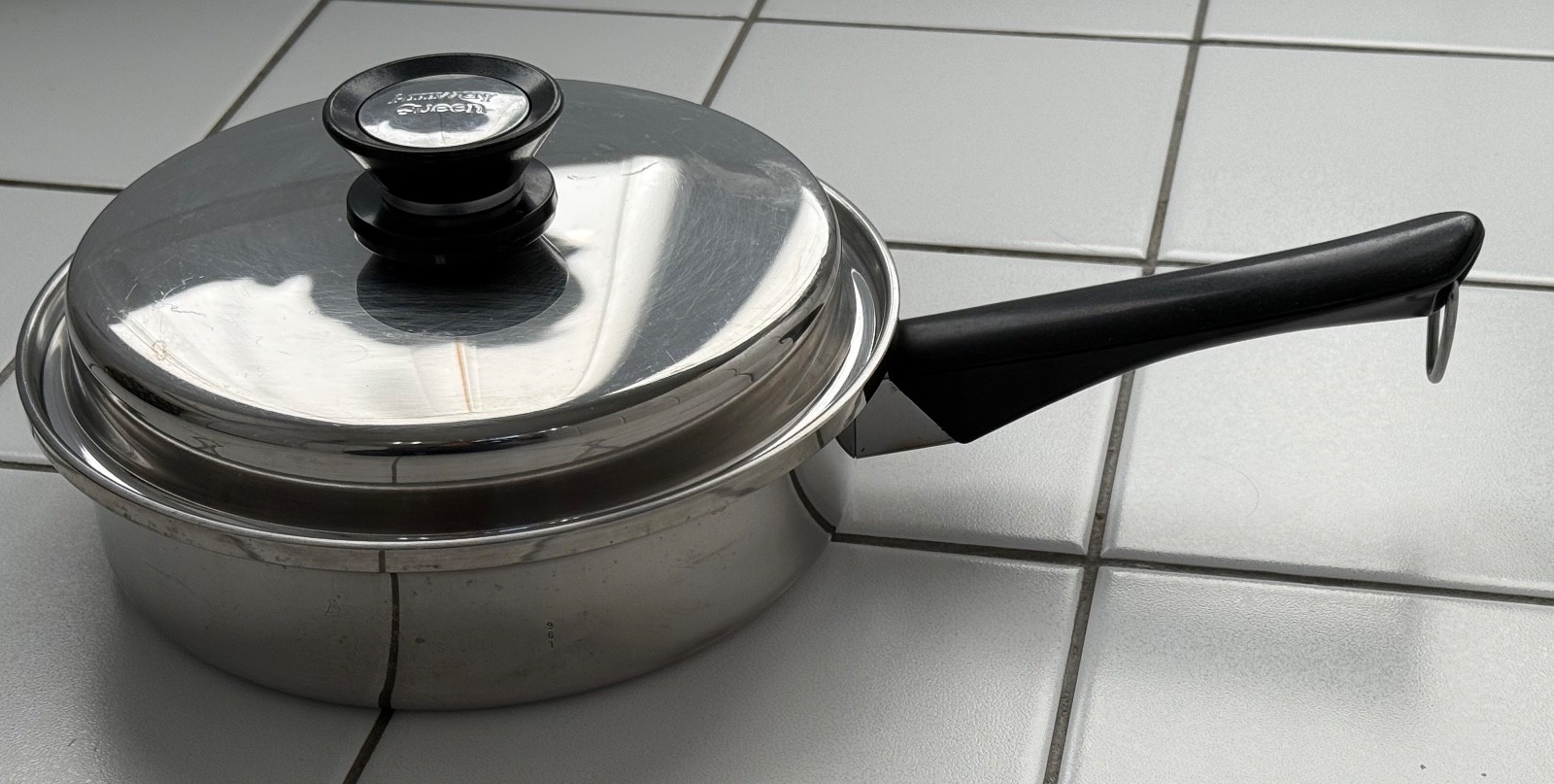 Amway Queen 18-8 Multi-PLY Stainless Steel 7 1/2″ skillet pan – made in Canada