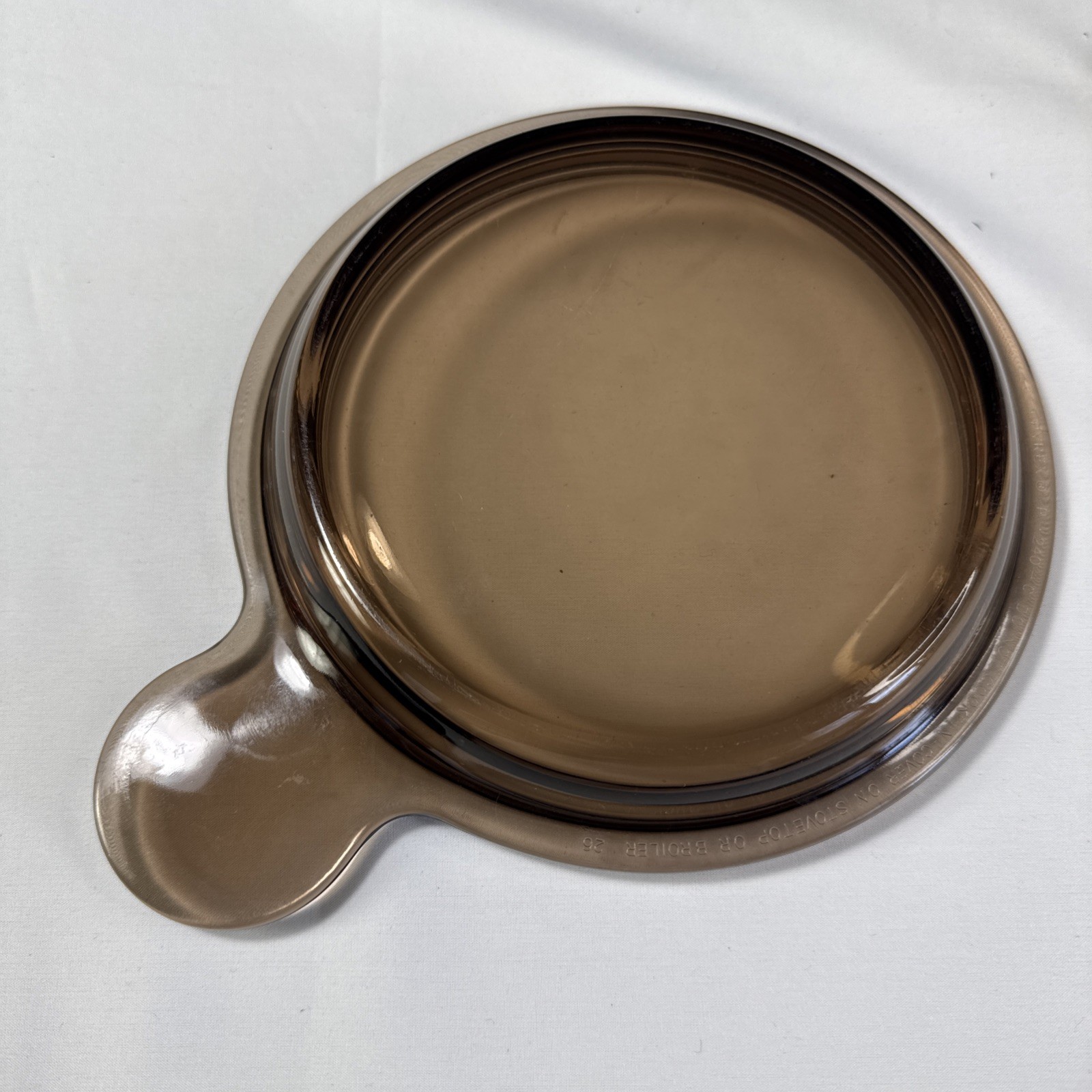 Pyrex Vision Ware P-240-C Replacement Lid Amber Grab It Handle 6 1/2″ Vintage