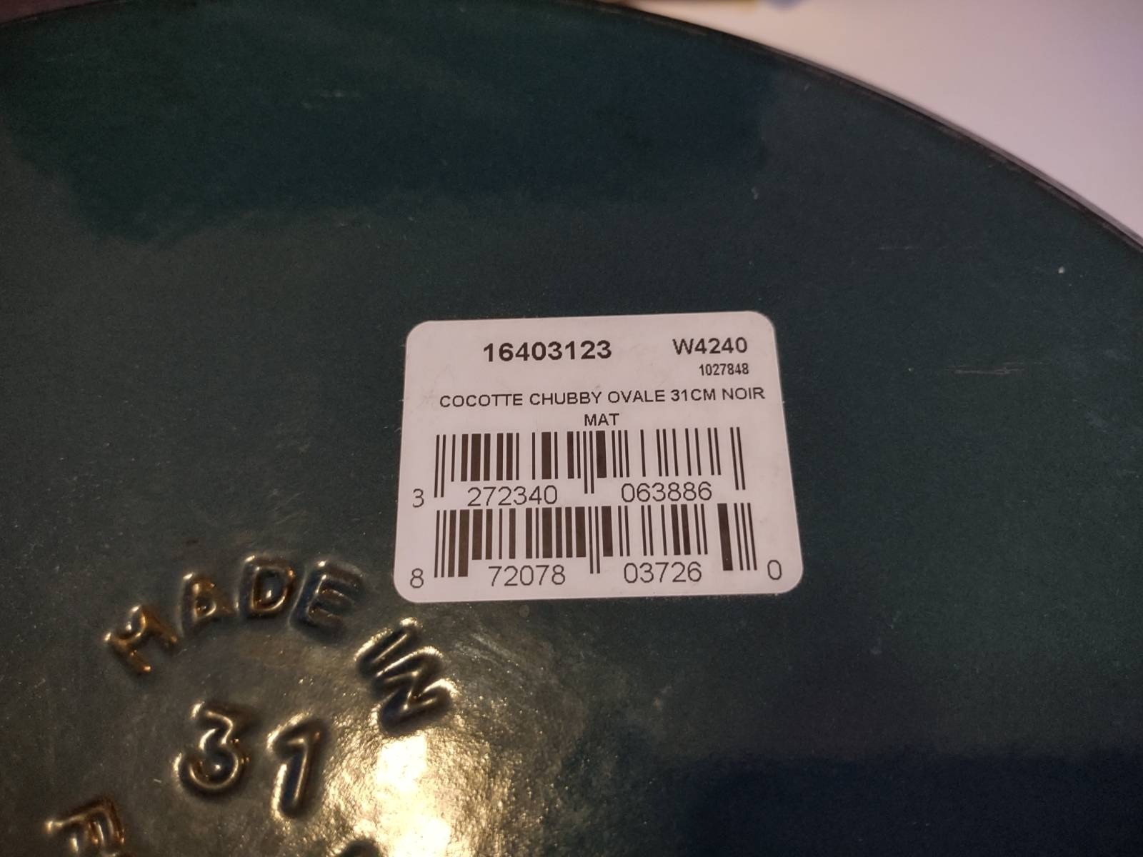 Staub Cast Iron 6.25-Qt Wide Oval Dutch Oven, Black New w/ Slight Imperfection