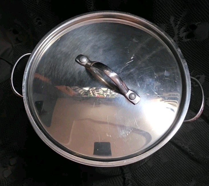 EKCO Eterna 8 Quart 18/10 Stainless Steel Covered Stock Pot & Lid Vintage