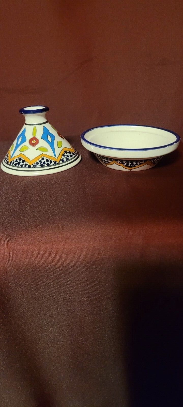mini Maroccan tagine used for spices and ssuces multicolored.