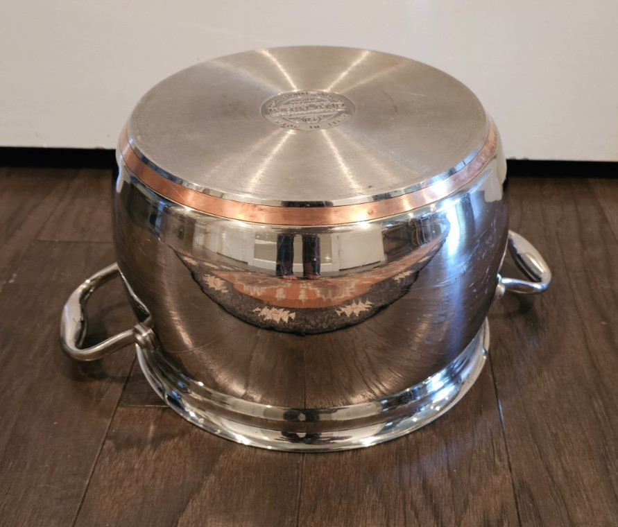 Kirkland Signature Professional Copper Core 8 Qt Stock Pot Stainless Steel Italy