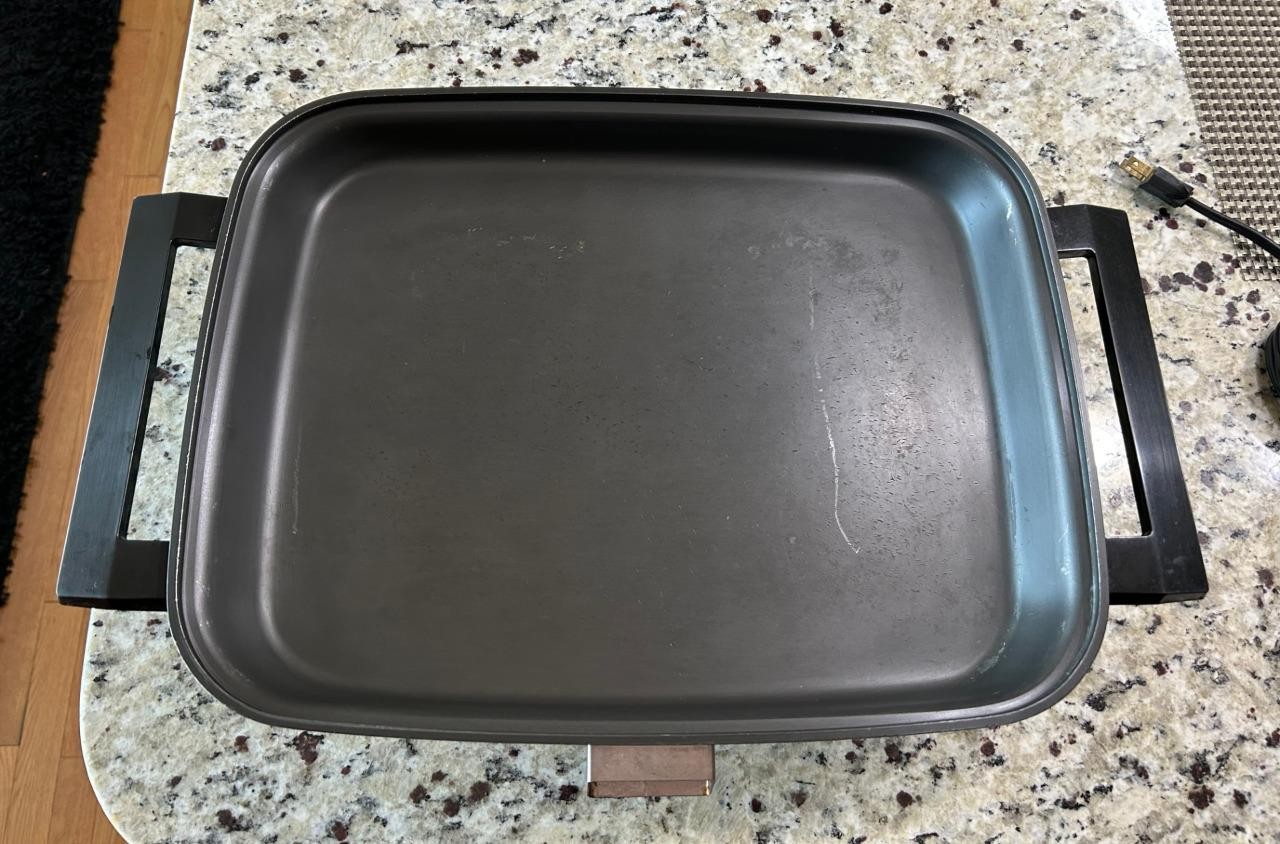 West Bend Miracle Lektro Maid 13669 Electric Skillet Tray Cutting Board