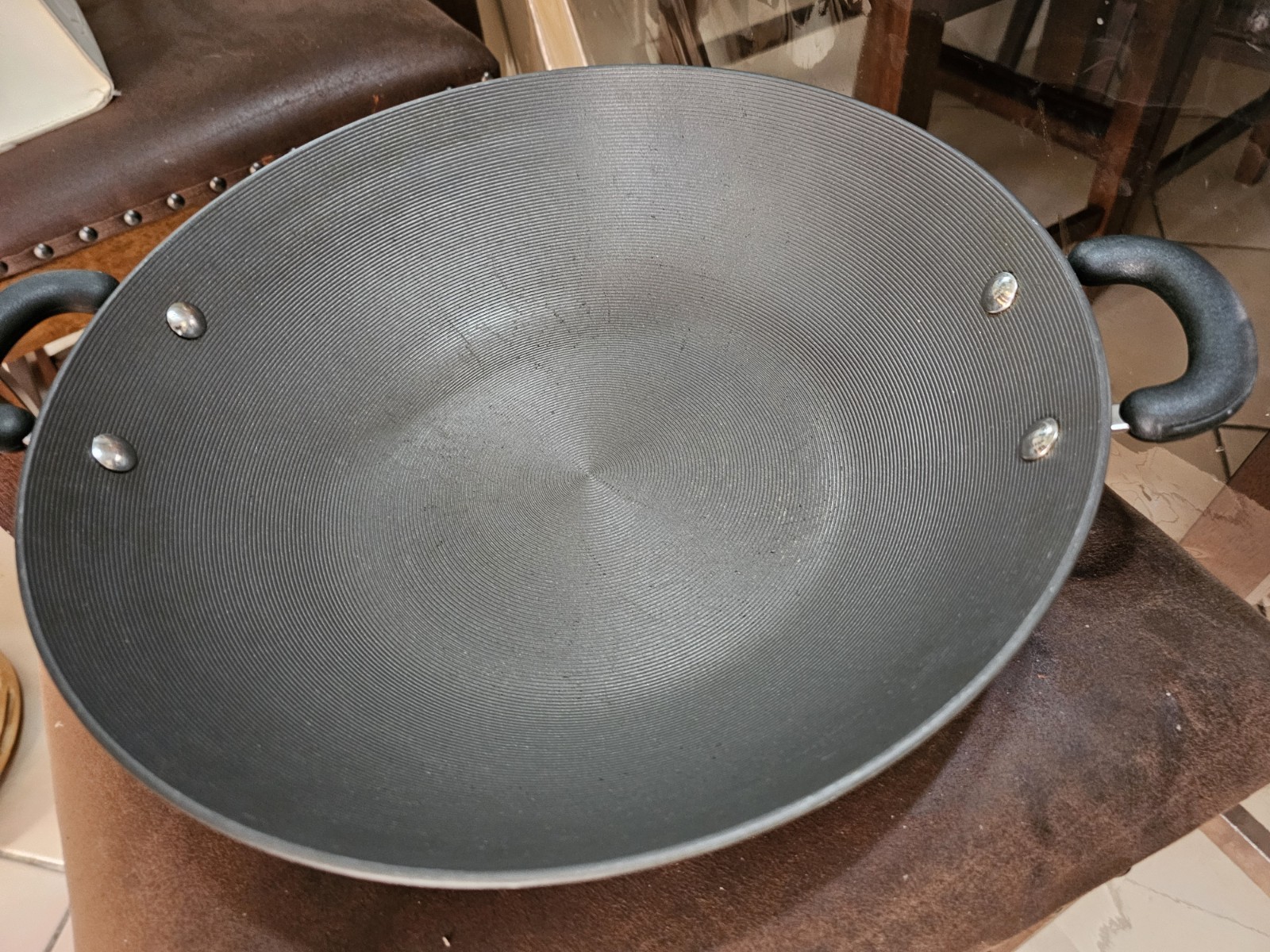 Circulon MEYER specifically a 14-inch 36 Cm, WOK Pot…SEE PICTURES