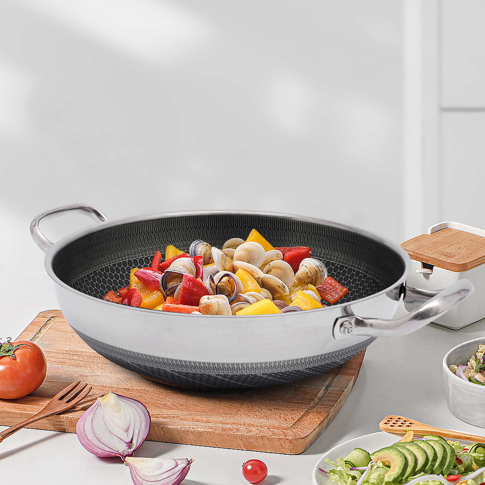 32cm Stainless Steel Non-Stick Pan with Lid and Easy Carry Handles