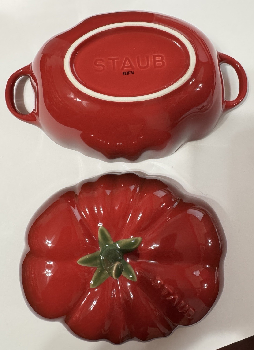 STAUB Ceramics 16 oz Sz 7.5”Petite Red Tomato Cocotte Brand New in Original Box
