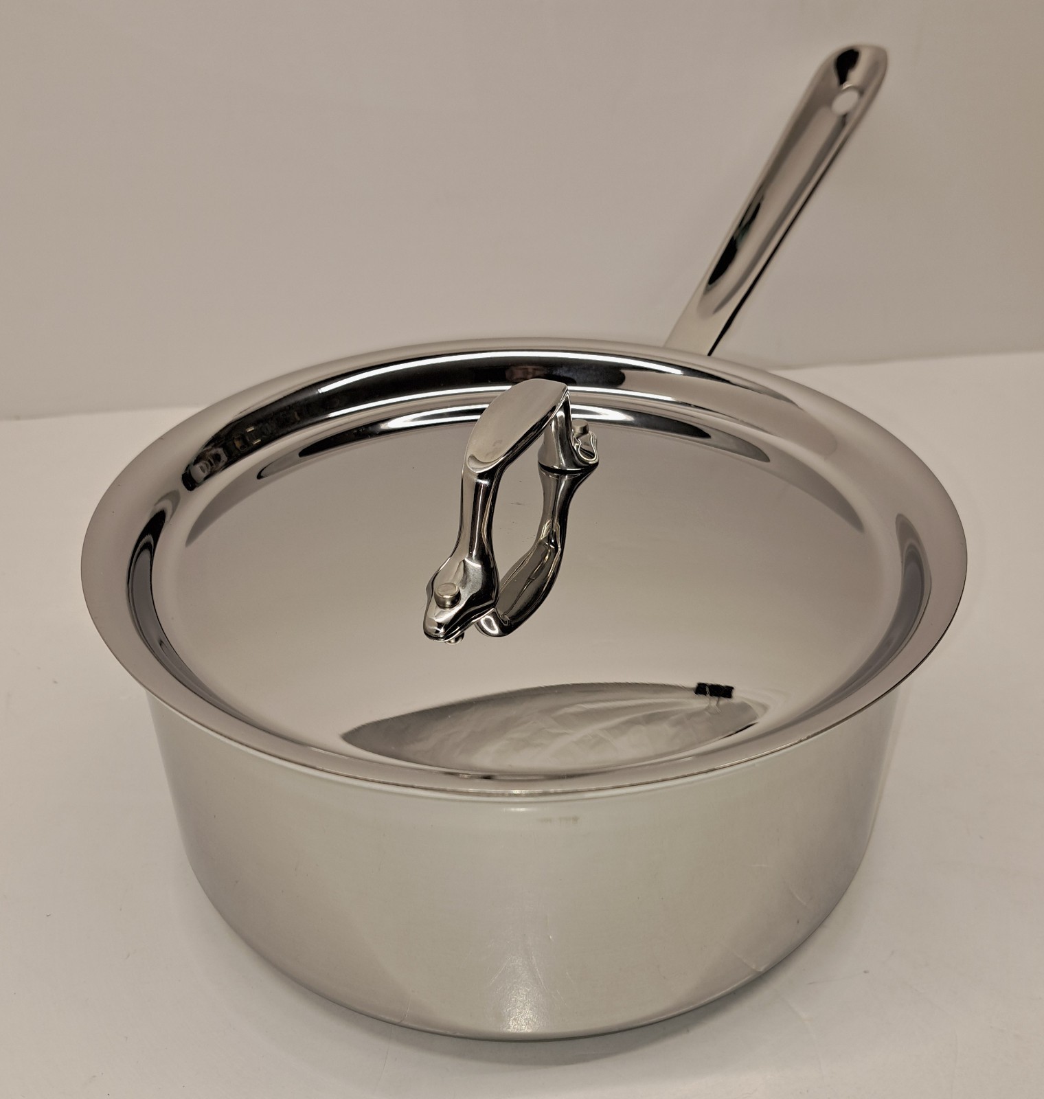 All-Clad D3 Stainless 3 Qt Sauce Pan with Matching Lid – NEVER USED
