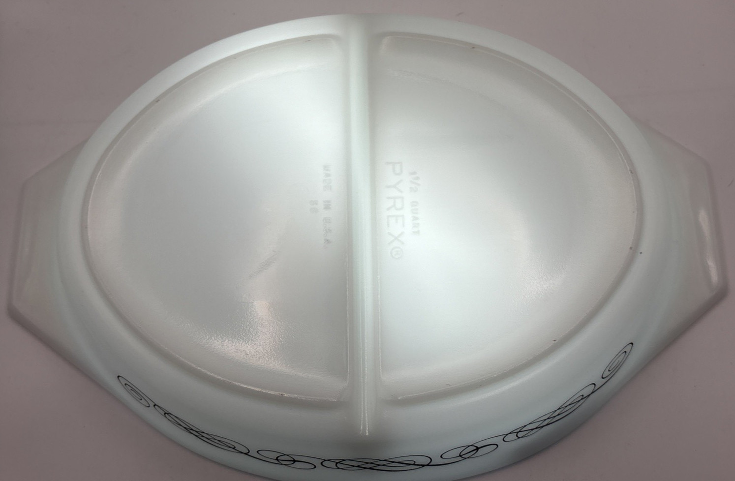 VTG Pyrex Black Scroll 1960s Promotional Pattern Divided Dish 1 1/2 QT, NO LID