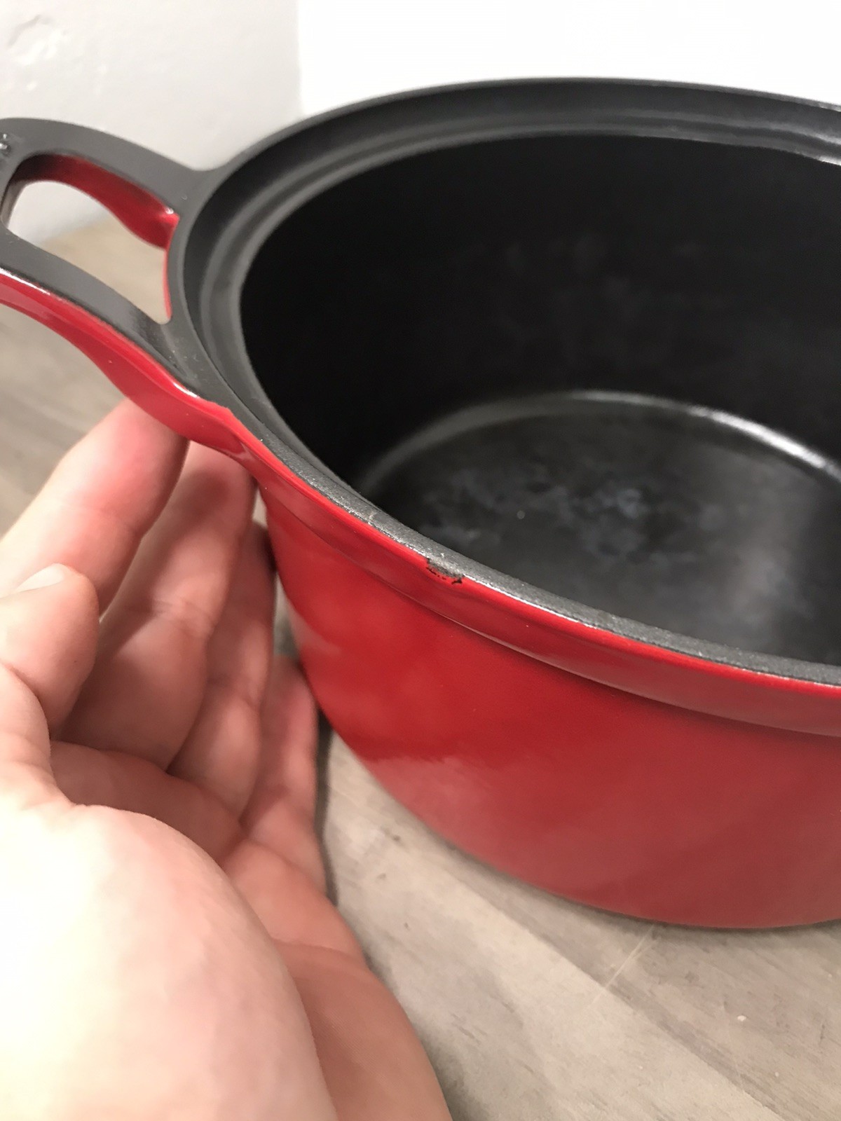 STAUB Cast Iron 2.5 qt Braiser with Glass Lid Dutch Oven Cherry Red 9”