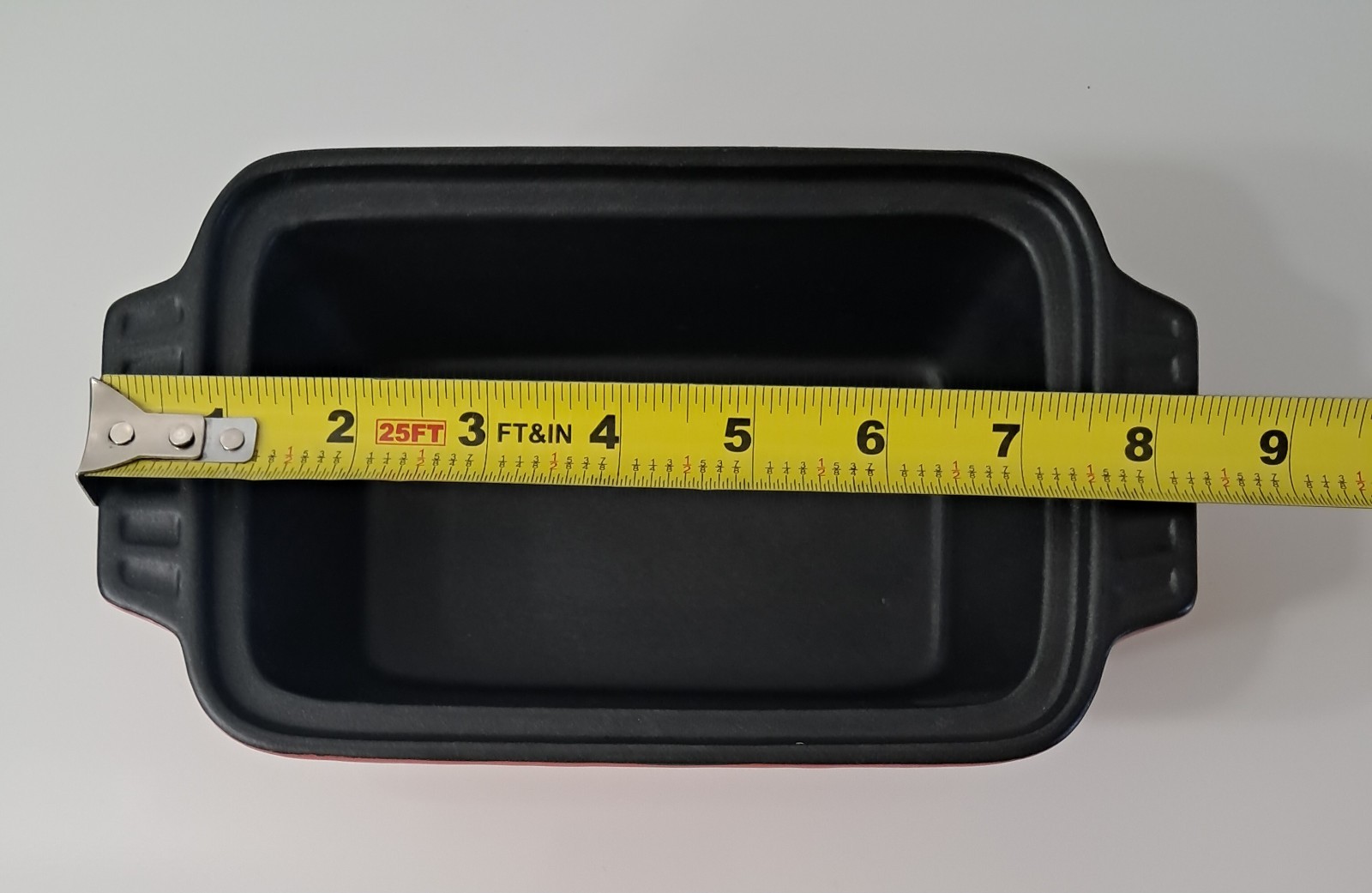 Crock-Pot Denhoff 8.5-inch Rectangular Stoneware Casserole Dish Red Matching Lid