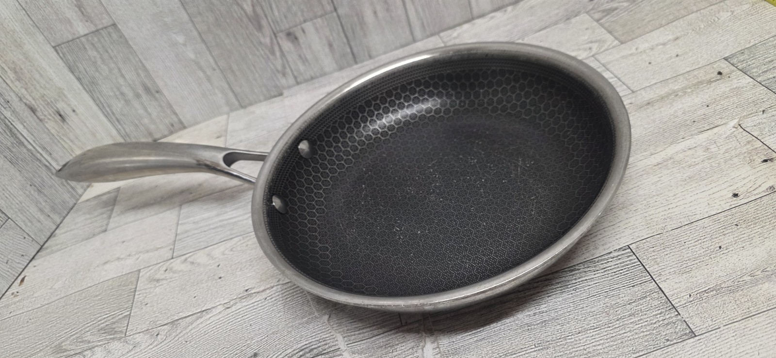 HexClad Hybrid Non-Stick 8-inch Frying Pan – Hybrid Cooking Pan Used