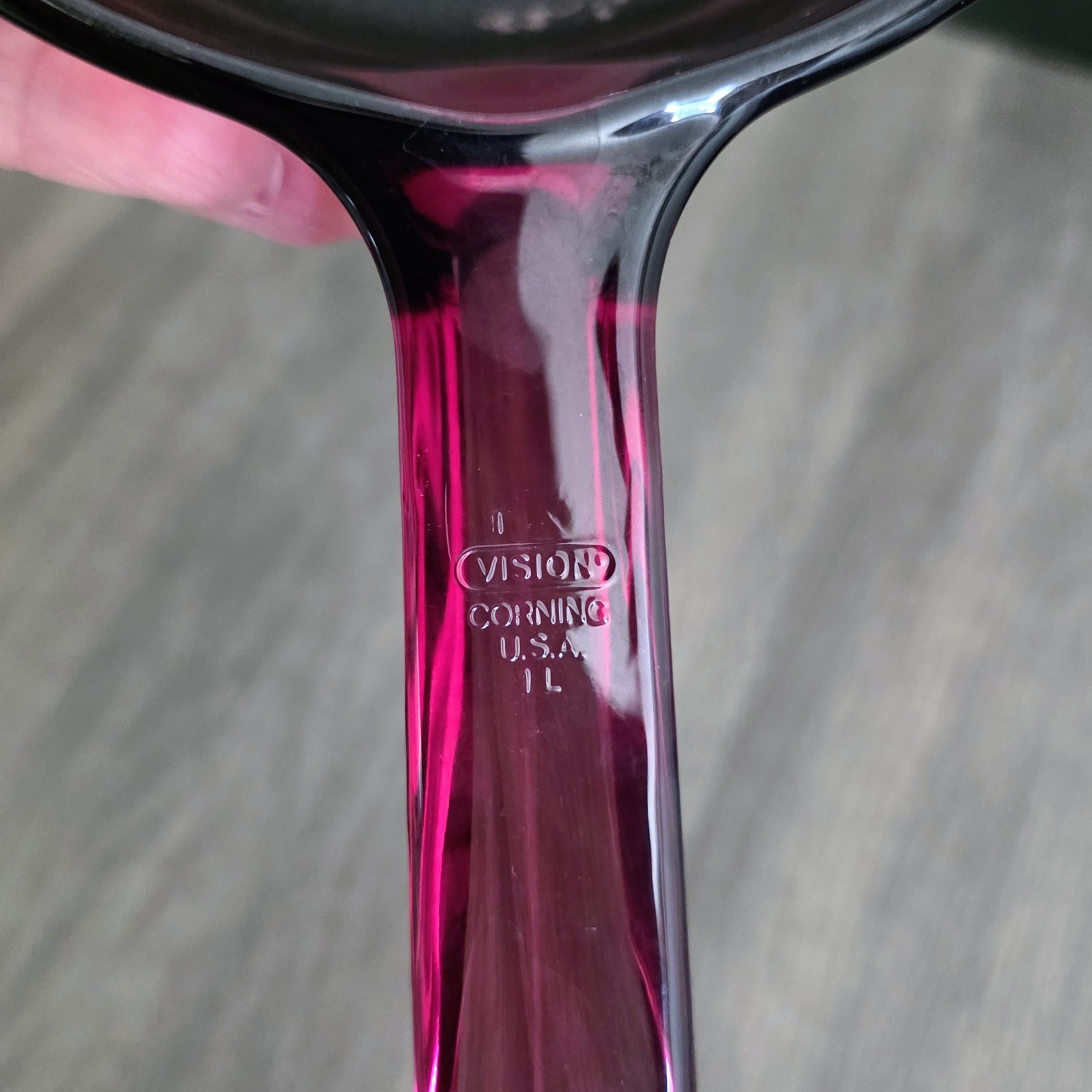 Set of 4 Corning/Pyrex Vision Cranberry Glass Cookware Pans with 3 Lids