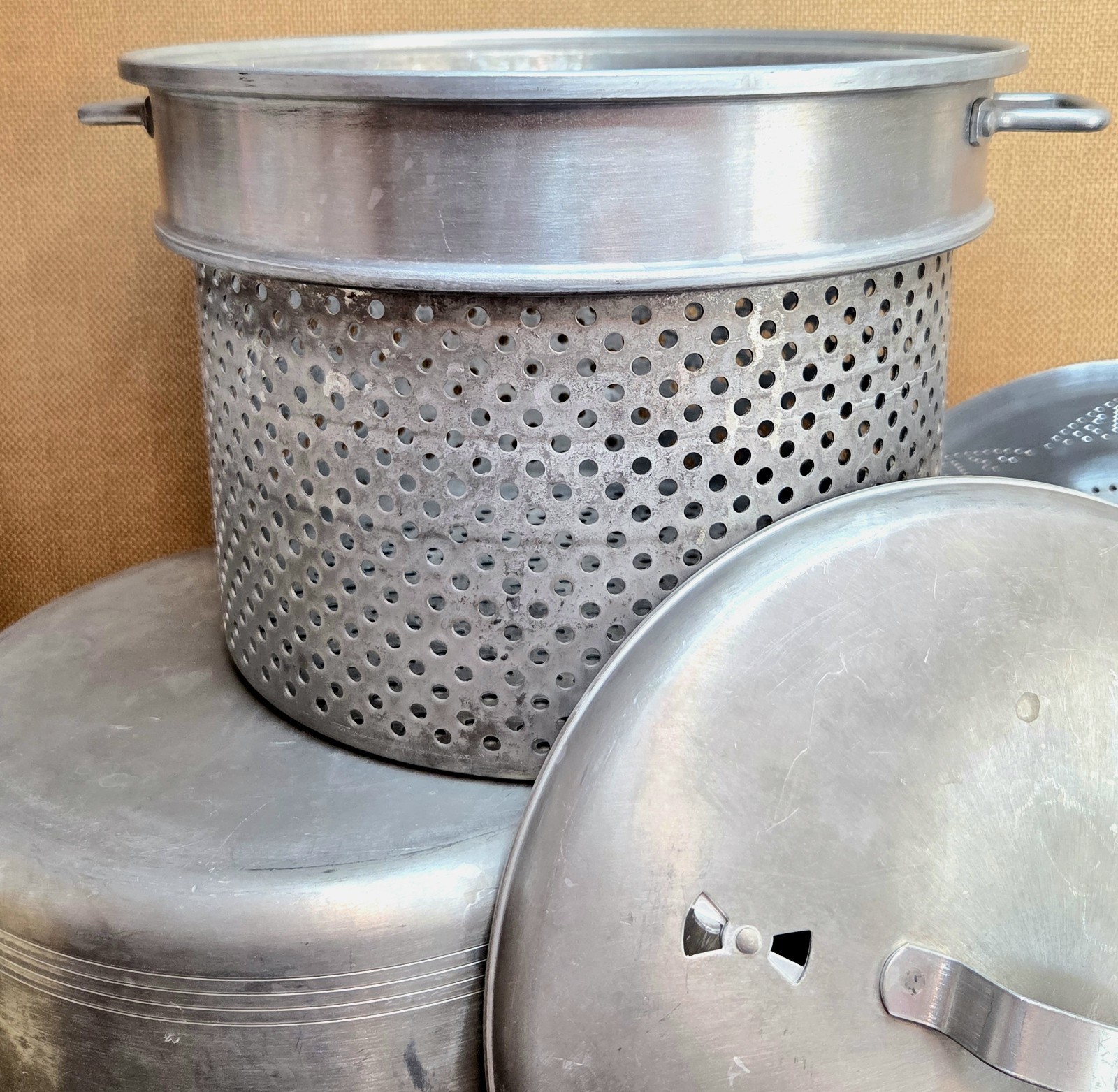 Vintage Leyse Aluminum 8 Qt. Stock Pot Cooker Steamer Insert Lid W/ Pamphlet USA