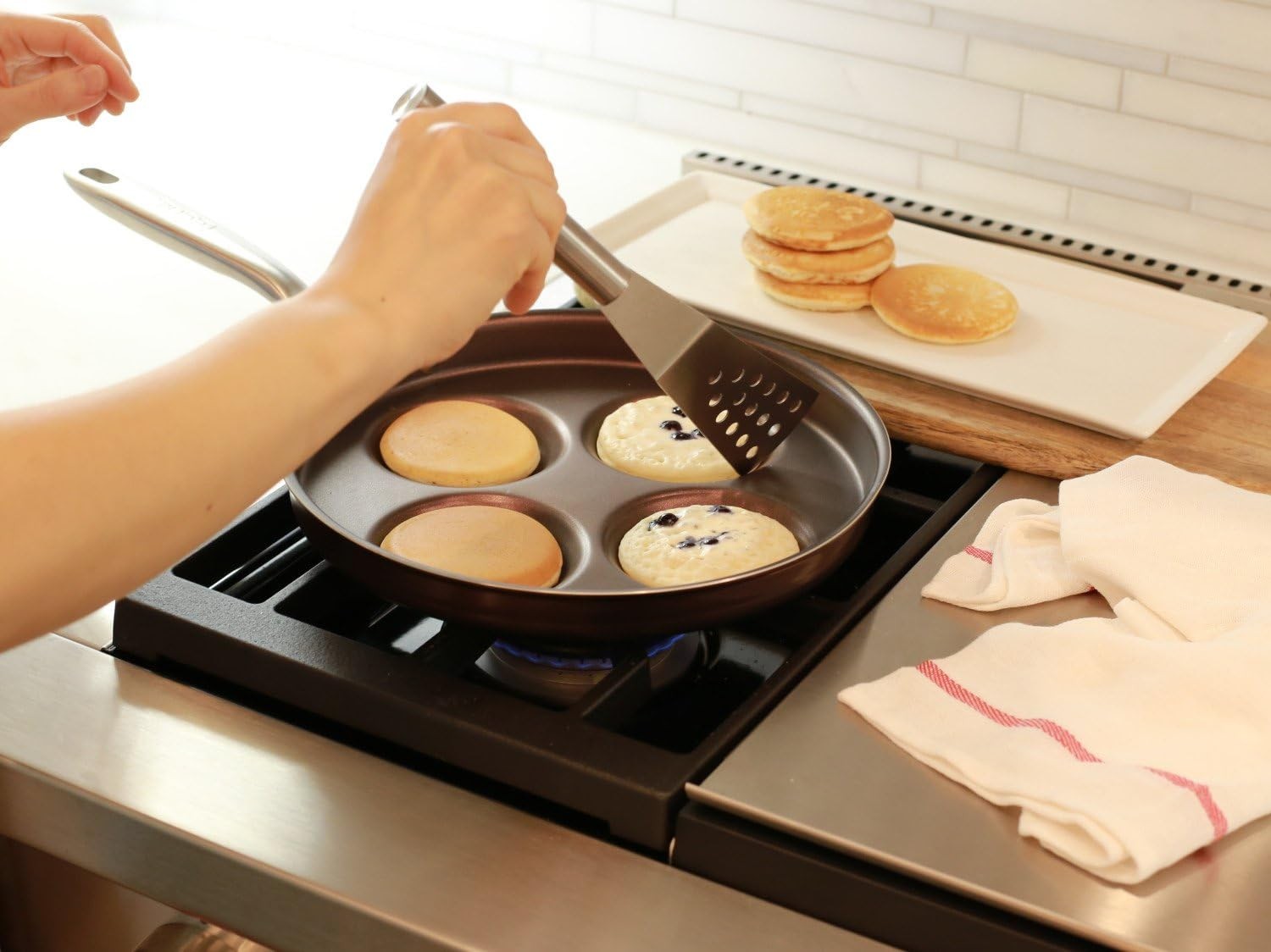 EGG FRYING PAN Aluminum Nonstick Breakfast Eggs Pancakes Purple 4-Egg TECHEF
