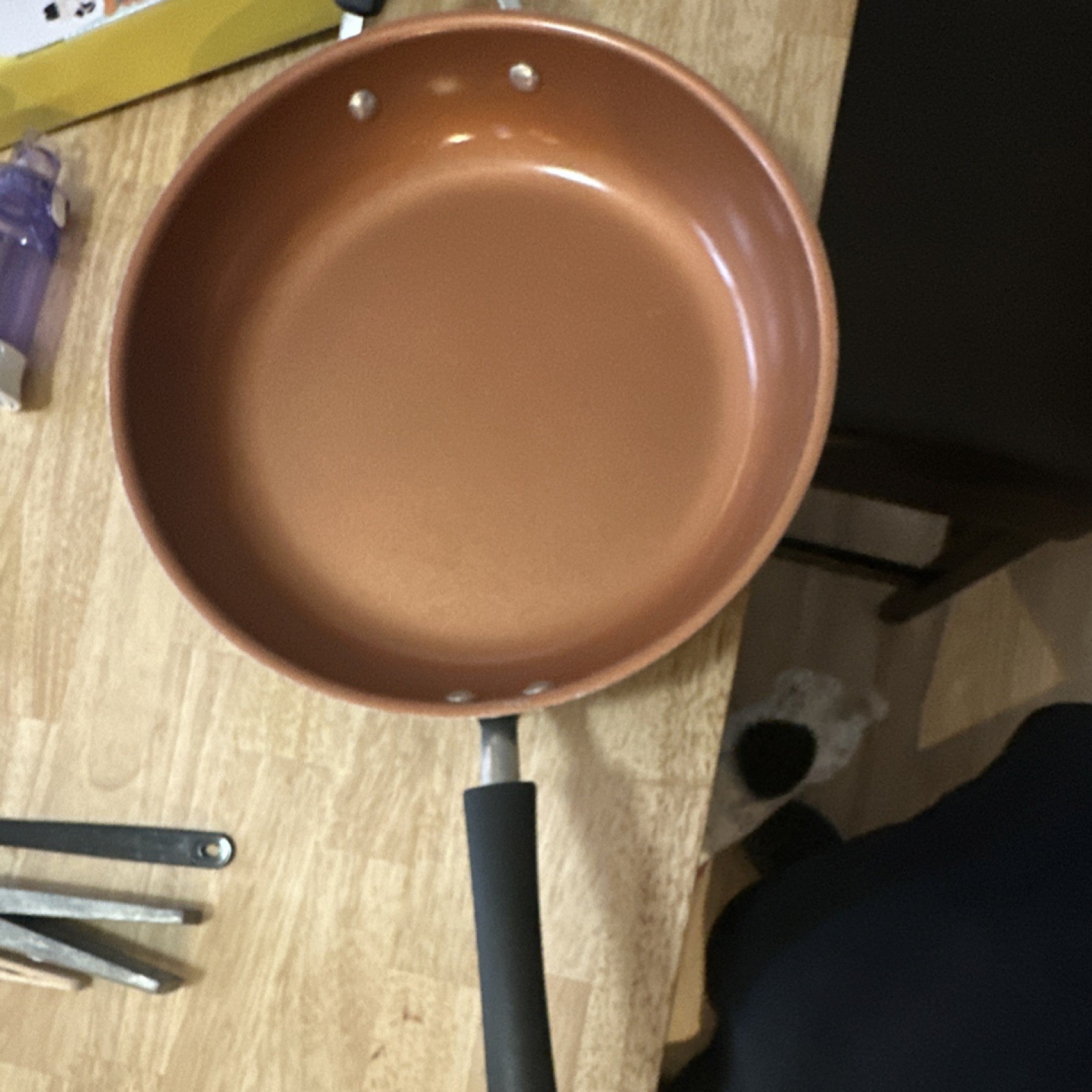Copper Chef Non-Stick Round Aluminum Frying Pan, Copper Color, Long Handle