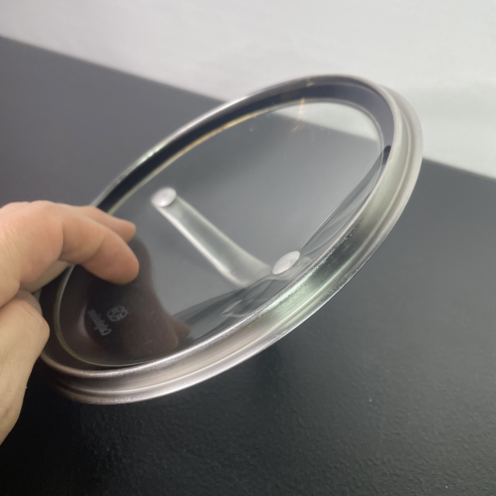 Replacement Calphalon Glass Lid for Pot, Fits 6 3/4″ – 7″ Opening #L44