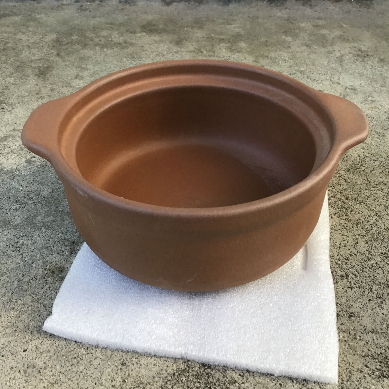Home Essentials 1.06 QT Brown Clay Pot Cookware For Gas Wood Oven Stoves