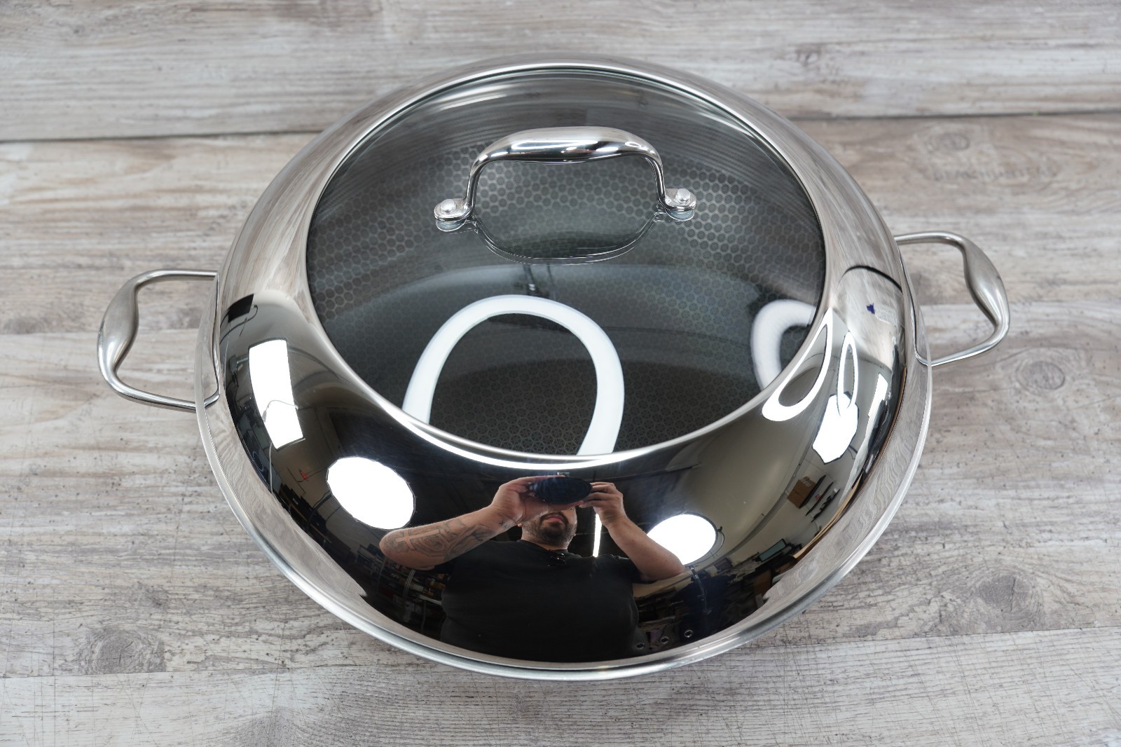 HexClad Hybrid 14″ in Wok with Stainless Steel Lid Nonstick Cookware #7549