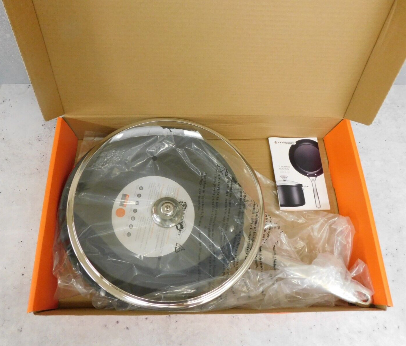 Le Creuset Toughened Nonstick PRO Fry Pan with Glass Lid, 12 Inch – New
