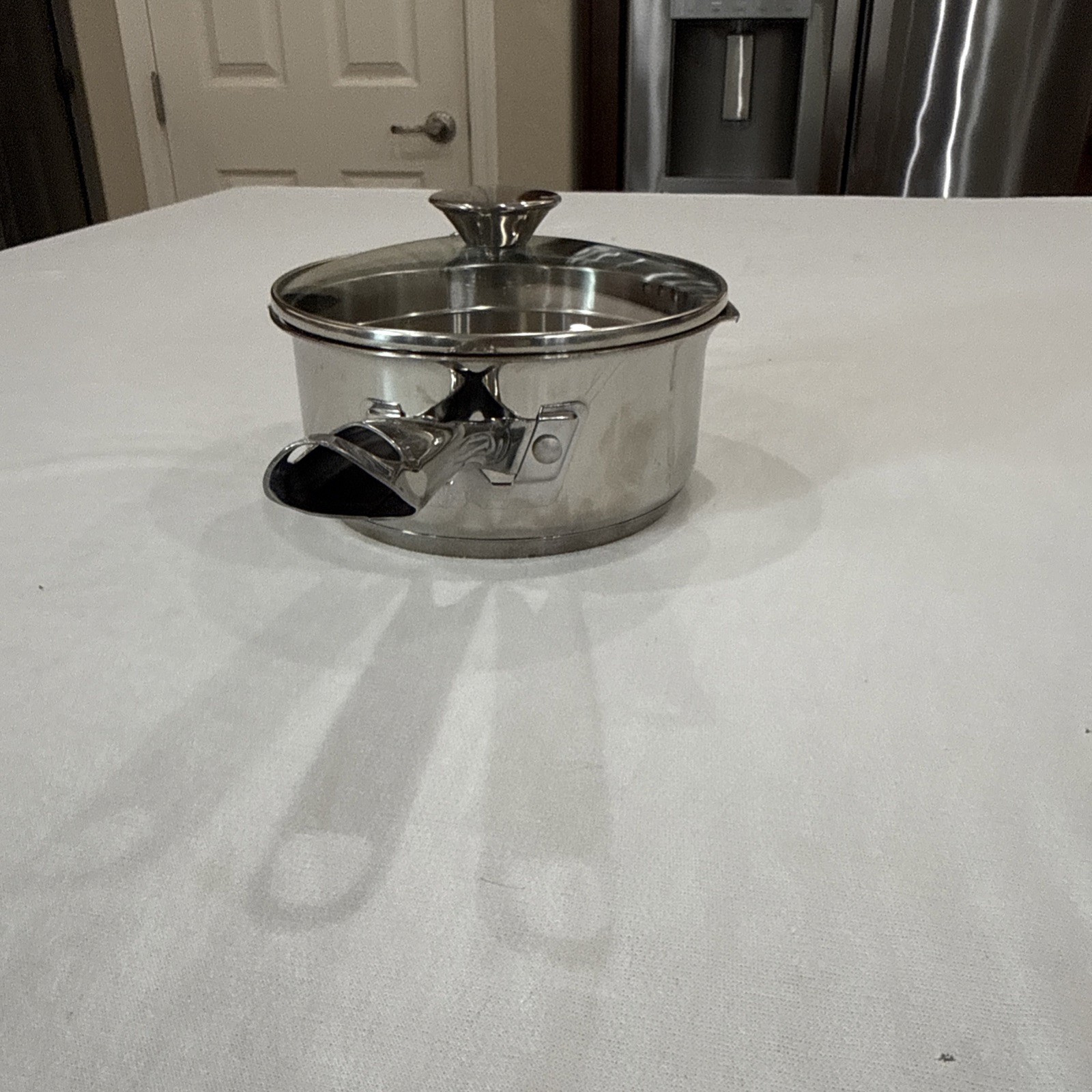 WEAREVER Stainless 1.5 Qt Double Spout/Strainer in Lid Sauce Pan Quality Pot