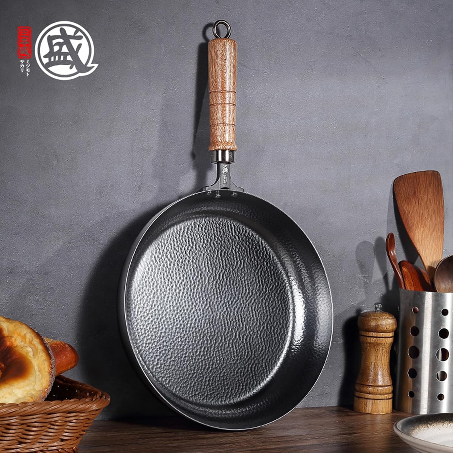 11-Inch Japanese Iron Skillet, Flat Bottom | No synthetic coating, hammered iron