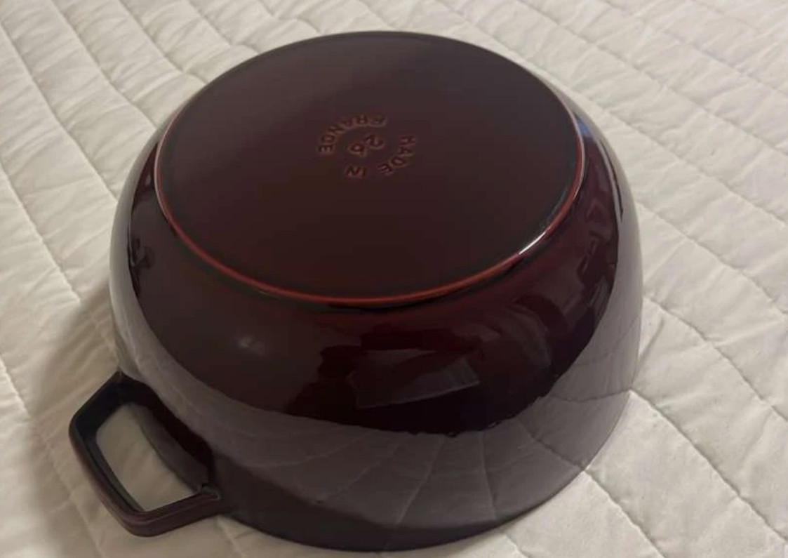 Staub Cast Iron 5.25 qt, Essential French Oven, Grenadine