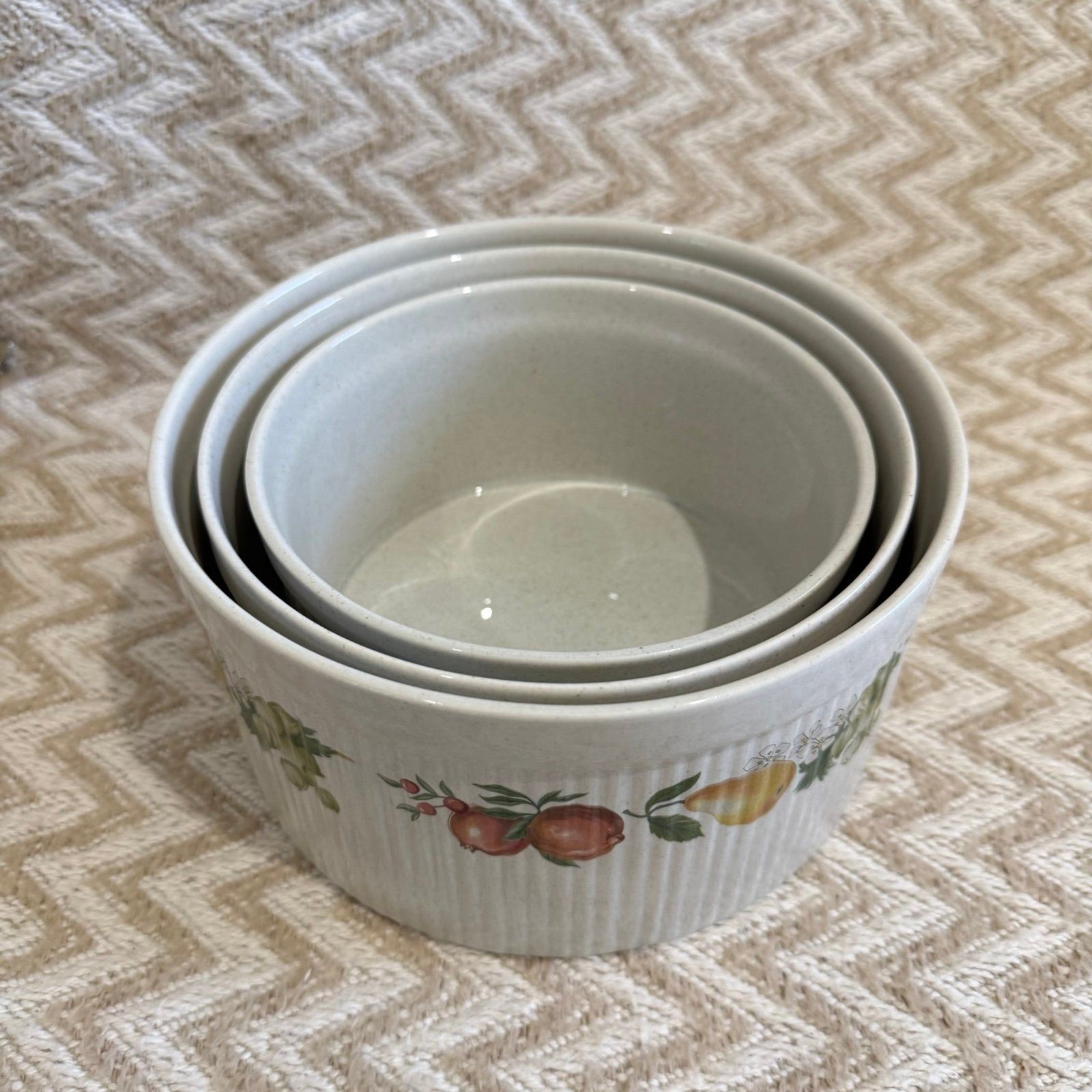 Quince by Wedgewood Set of 3 Stoneware Soufflé Casserole Bakeware Dishes
