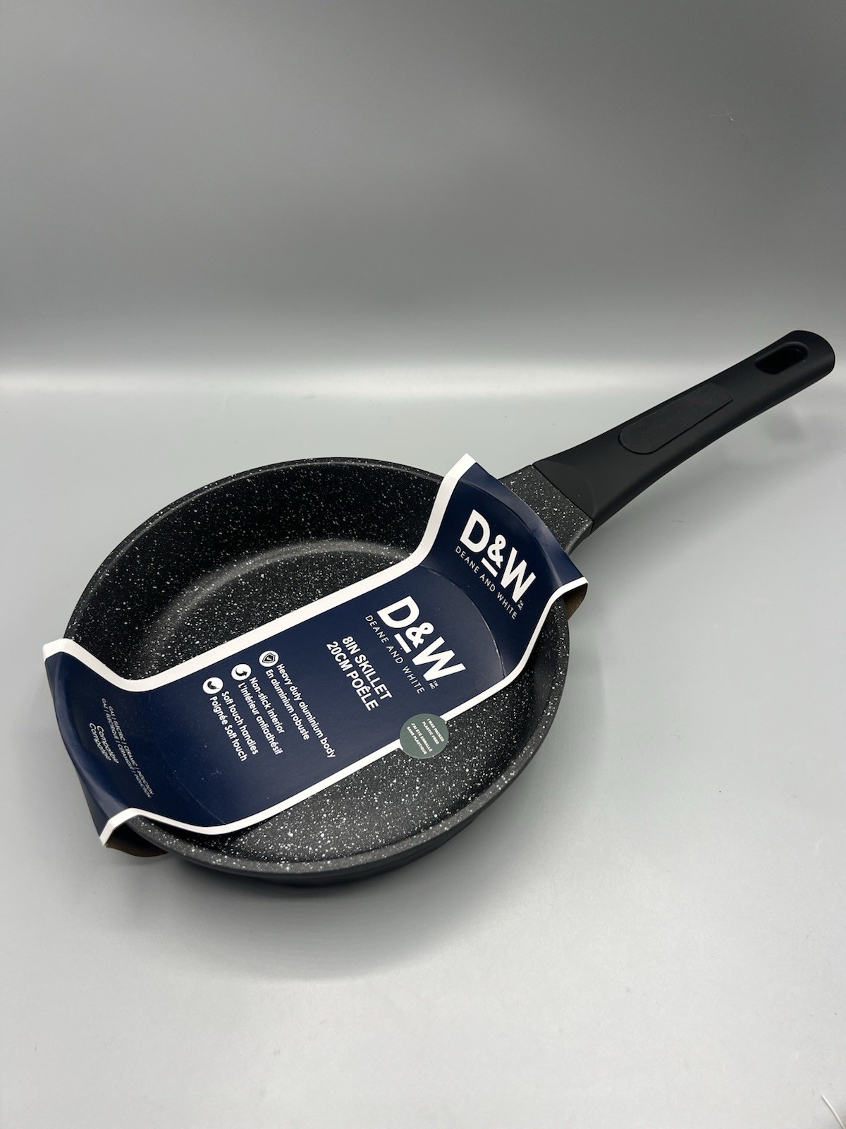 D&W Deane And White Cookware 8in Frying Pan Skillet Nonstick Interior Black