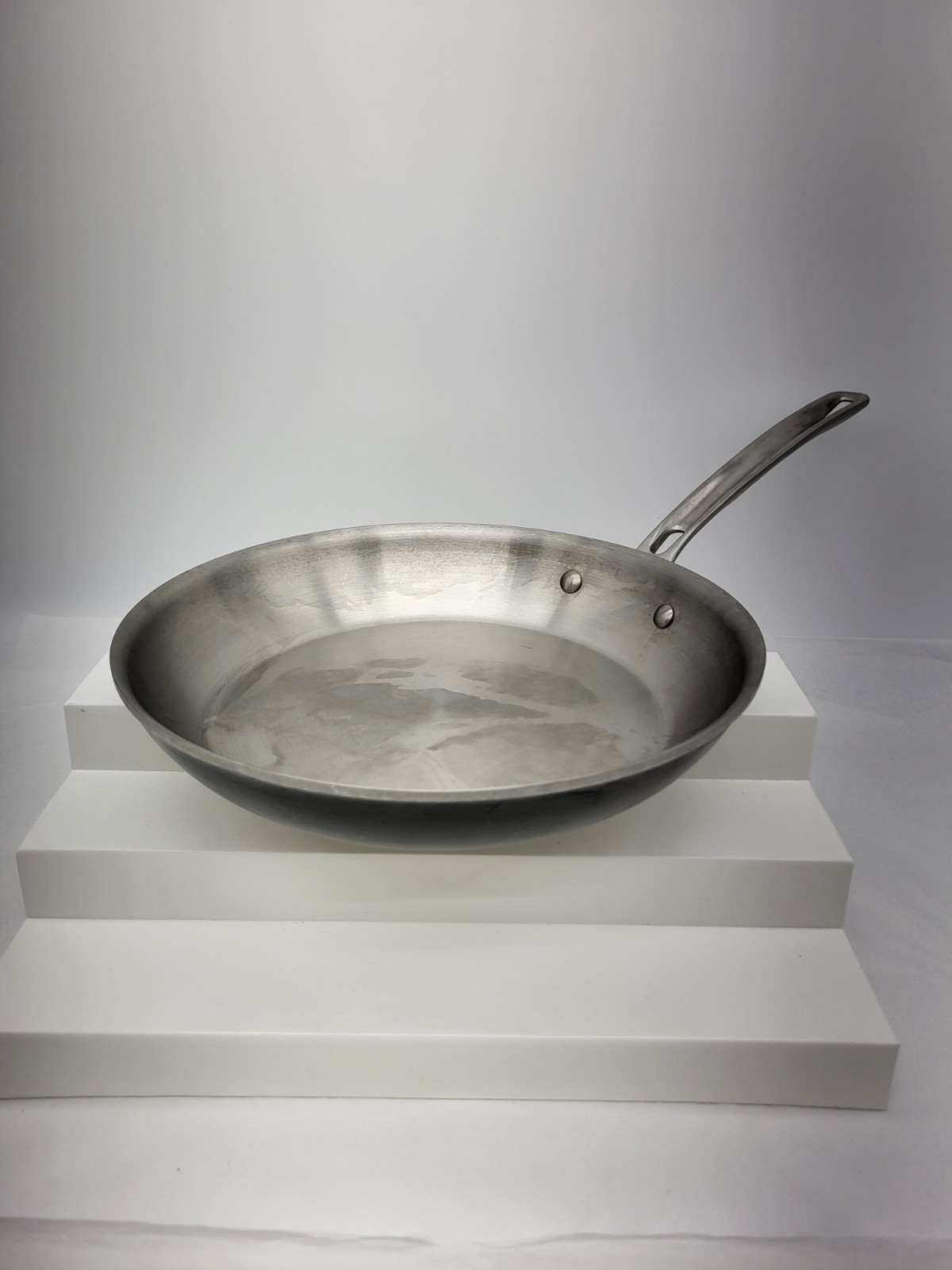 Viking 5-Ply Bonded Anodized Cookware Stainless Steel Fry Pan 10”