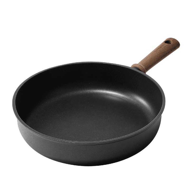 Nonstick Titanium Skillet Die-Cast Aluminum Cookware Induction Safe Easy Clean