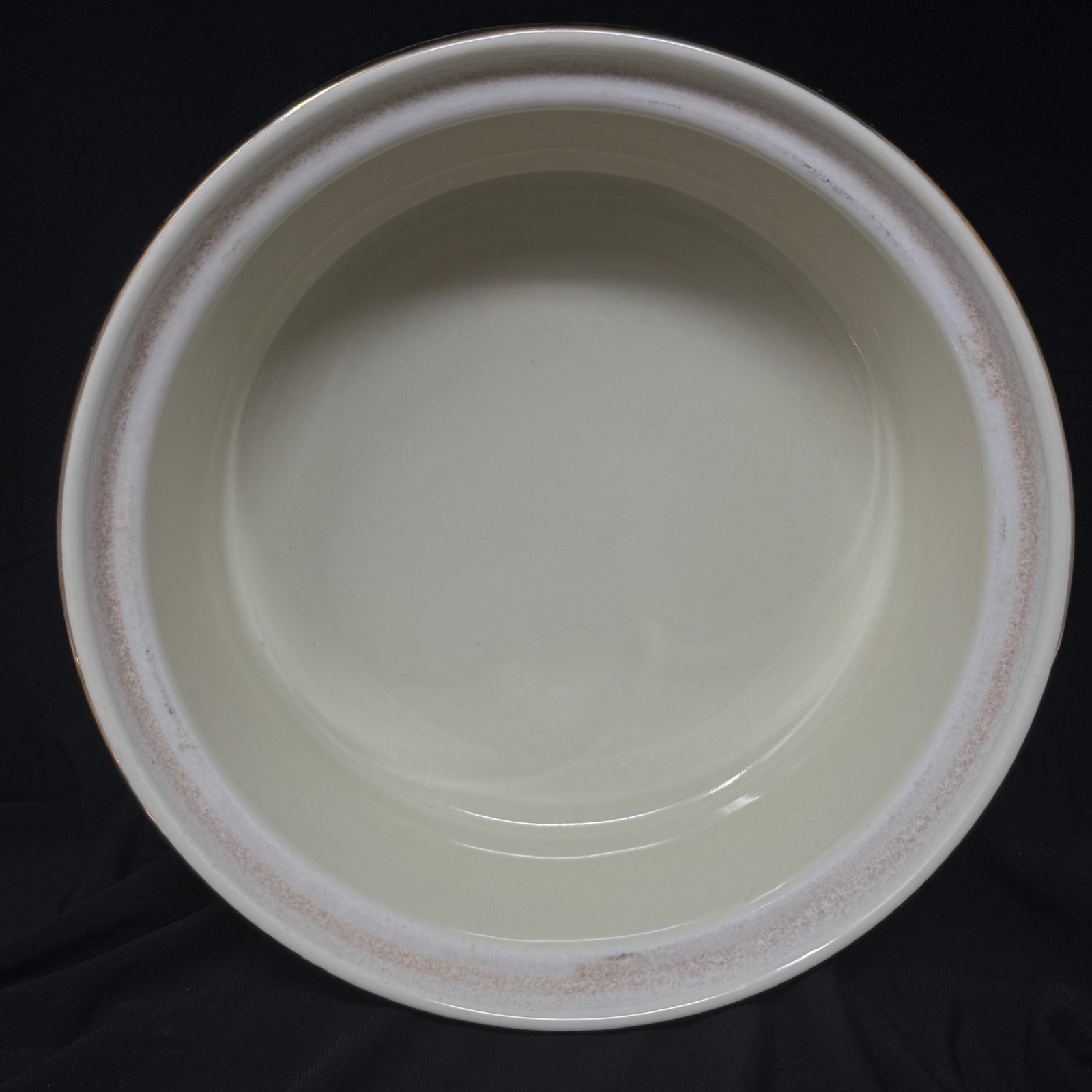 Vintage Hall’s Superior Quality Kitchenware 1.75 Qt Gold Polka Dot Casserole 069